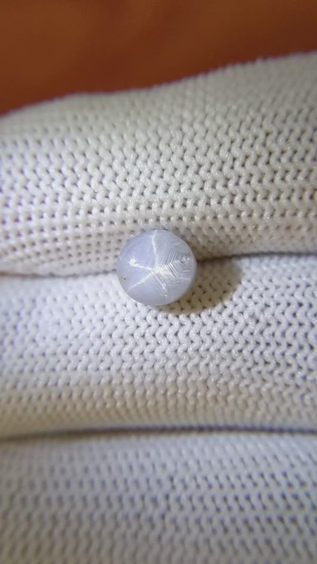 2.39 Ct. Greyish Blue Star Sapphire from Ceylon (Sri Lanka) Size Video