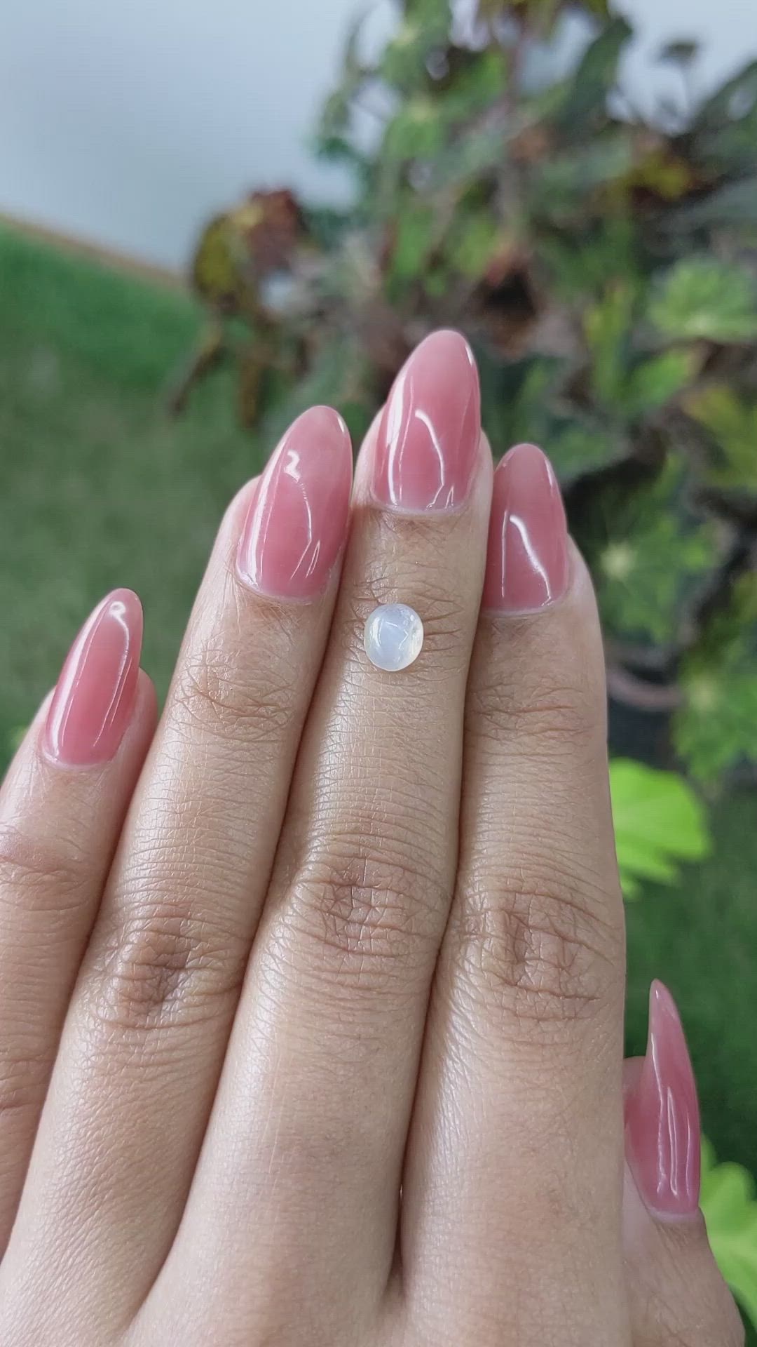 1.11 Ct. Grey Star Sapphire from Ceylon (Sri Lanka) Size Video