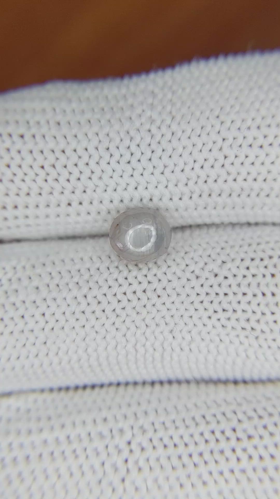 1.79 Ct. Grey Star Sapphire from Ceylon (Sri Lanka) Size Video