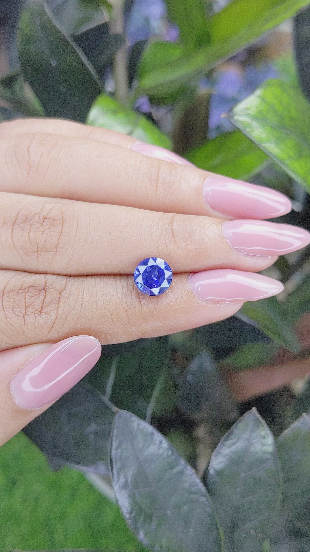 2.22 Ct. Blue Sapphire from Ceylon (Sri Lanka) Size Video