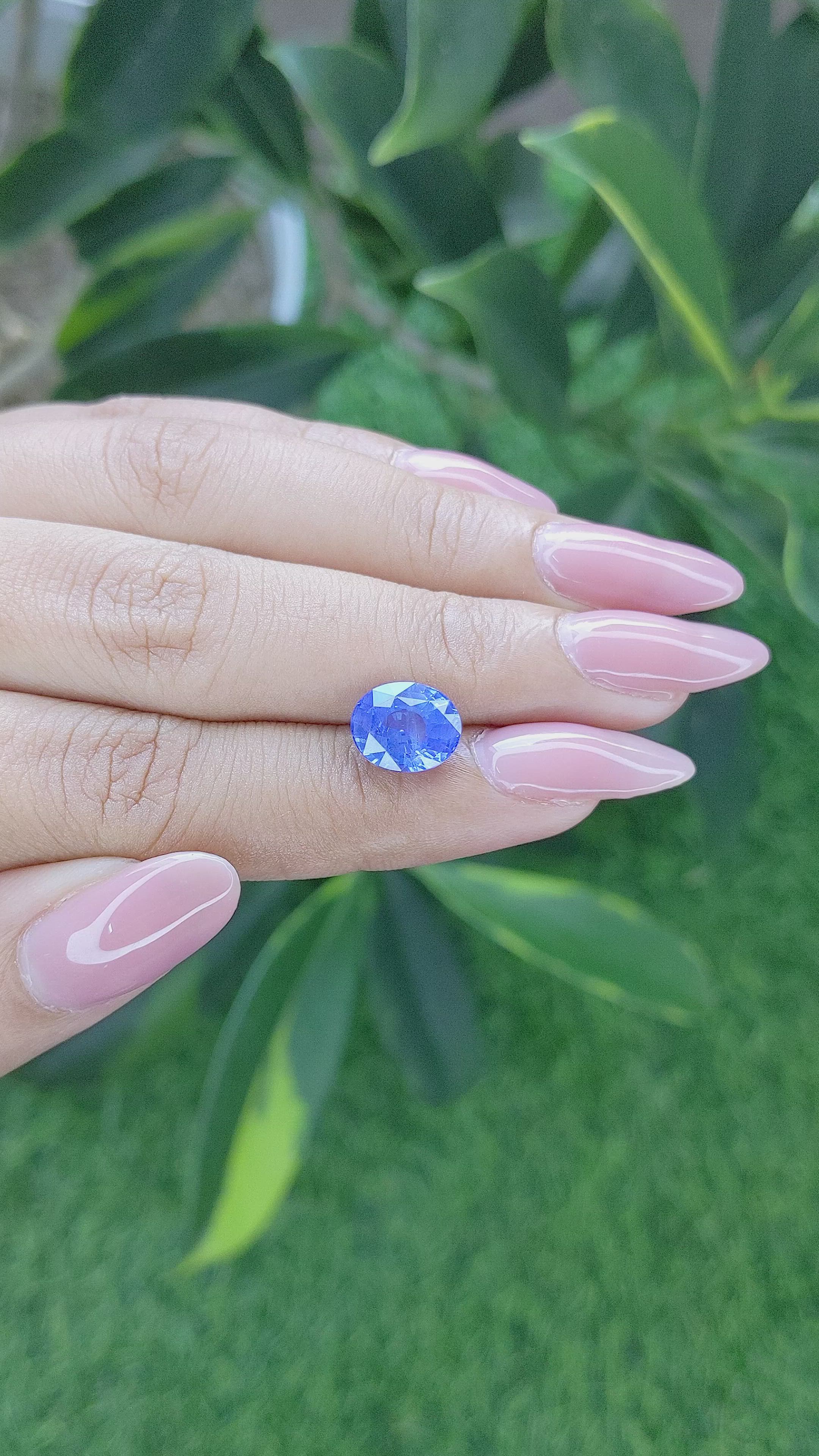 3.53 Ct. Blue Sapphire from Ceylon (Sri Lanka) Size Video