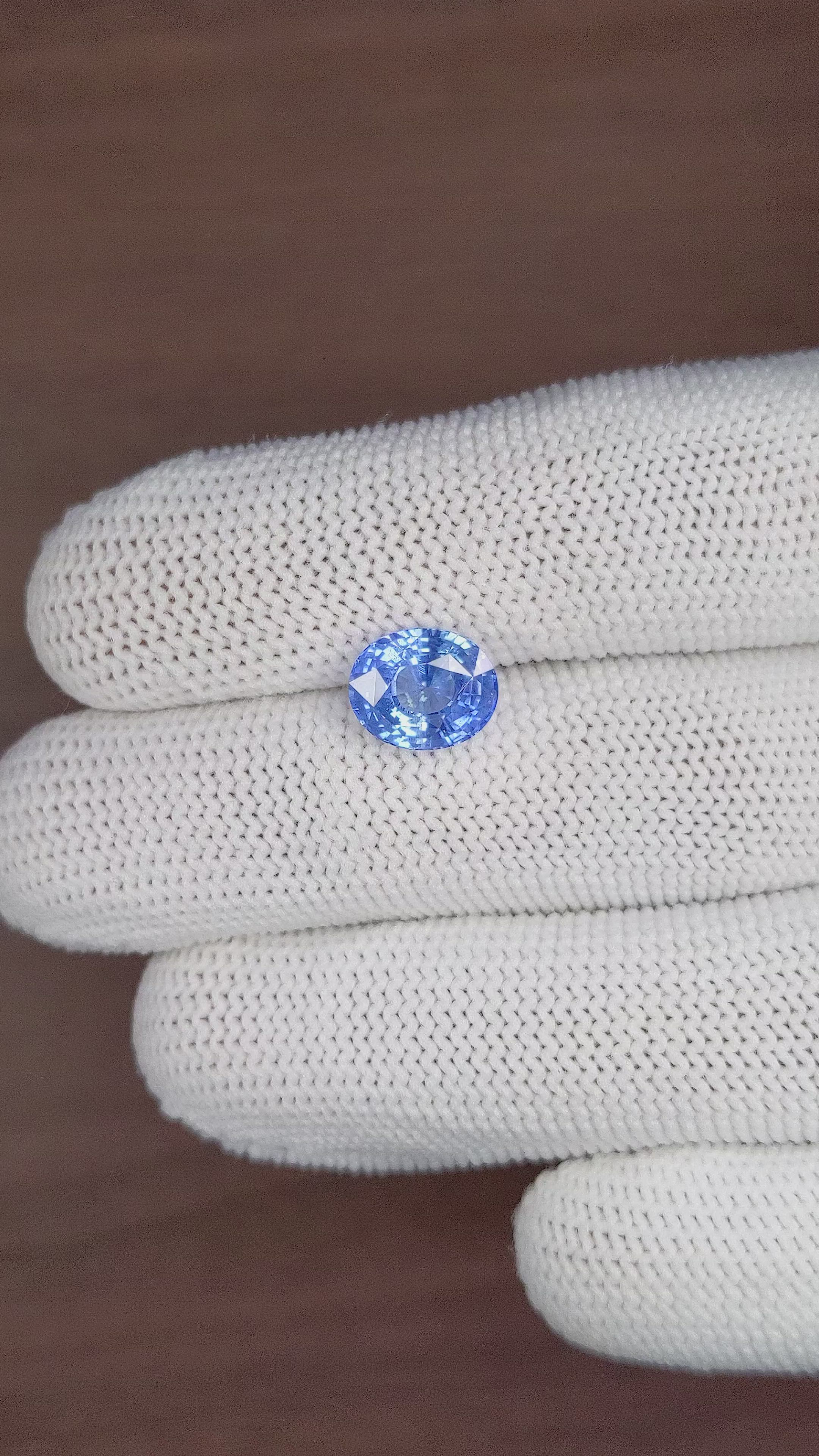 3.53 Ct. Blue Sapphire from Ceylon (Sri Lanka) Size Video