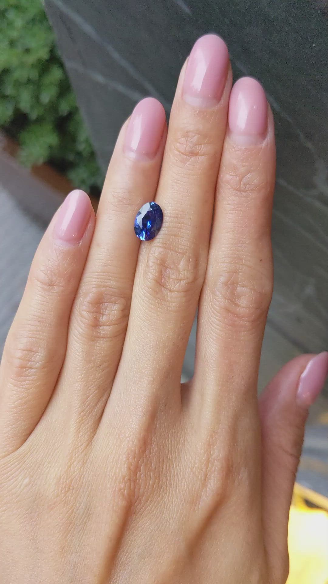 1.86 Ct. Blue Sapphire from Ceylon (Sri Lanka) Size Video