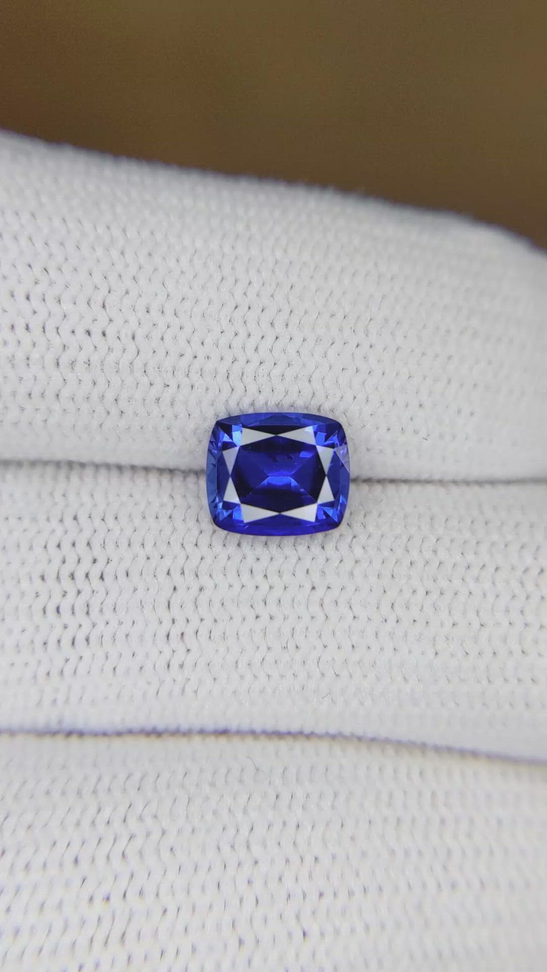1.68 Ct. Blue Sapphire from Ceylon (Sri Lanka) Size Video