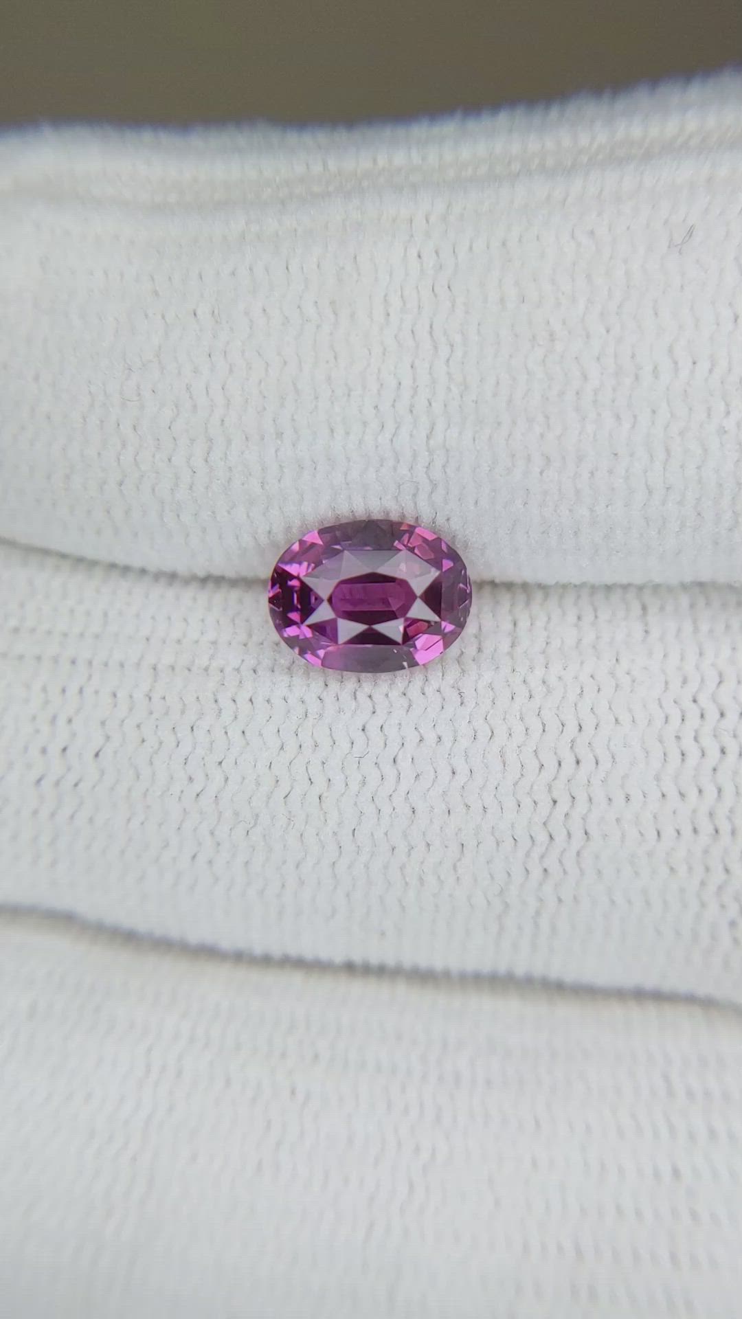 2.06 Ct. Pink Sapphire from Ceylon (Sri Lanka) Size Video
