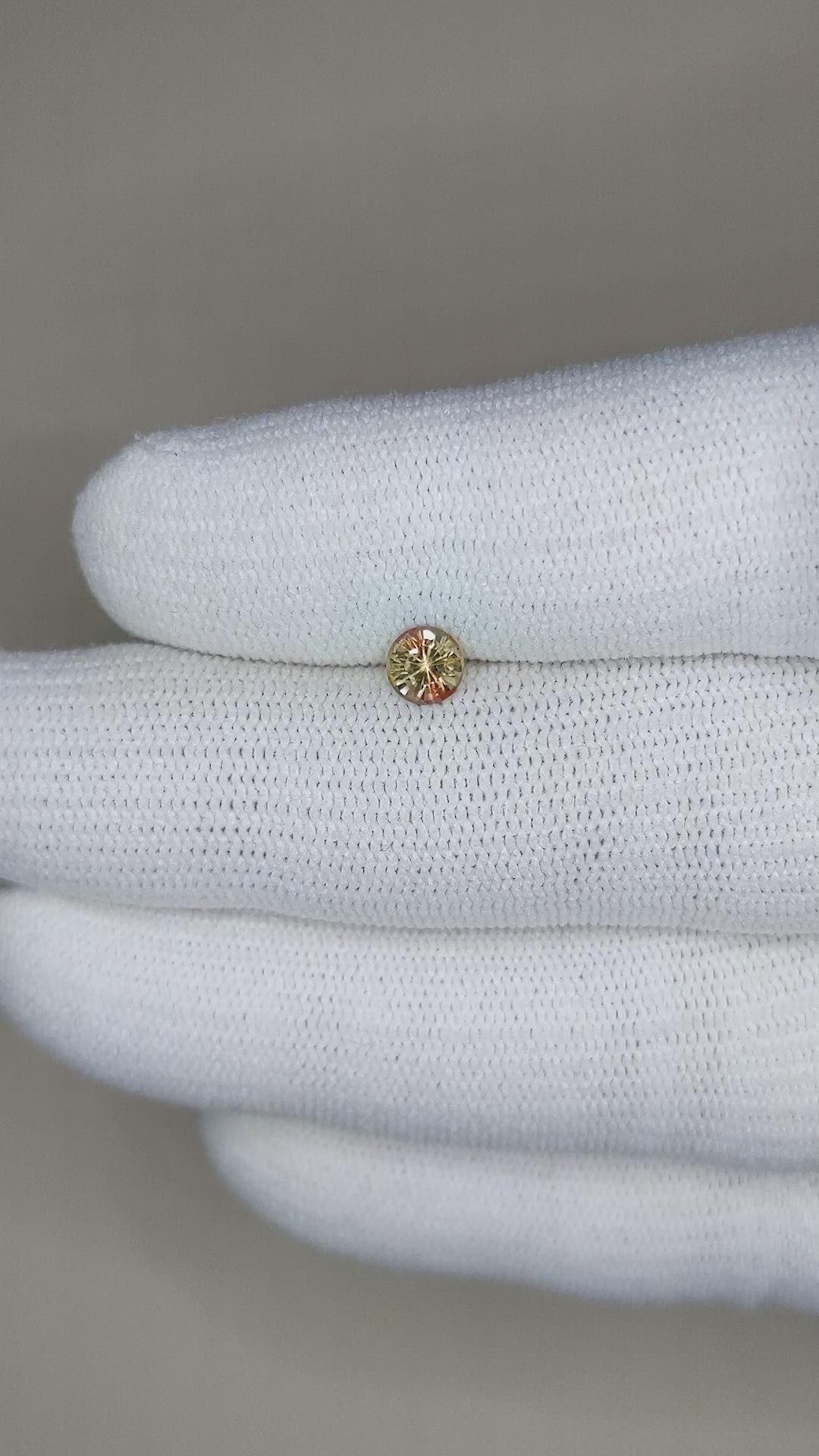 0.53 Ct. Bi Color Sapphire from Montana Size Video