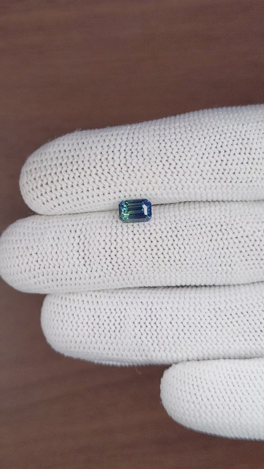 1.48 Ct. Bi Color Sapphire from Australia Size Video