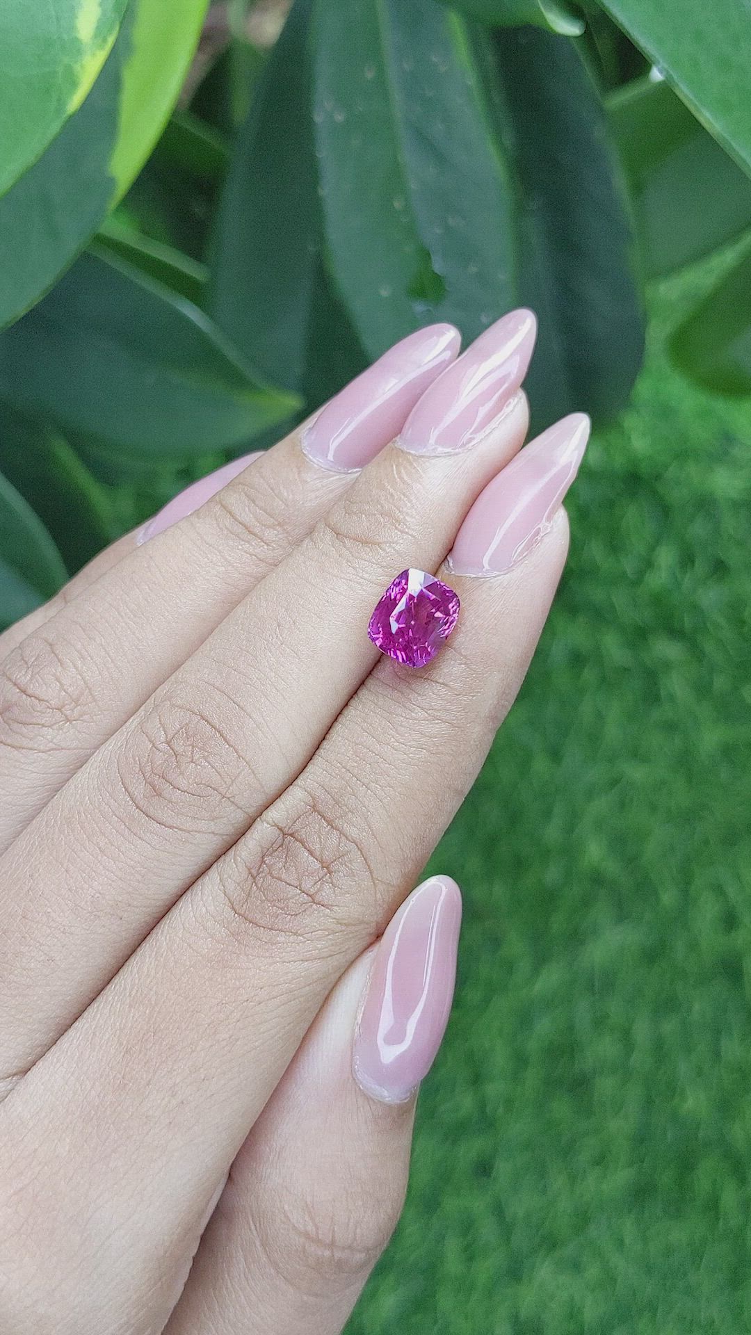 3.58 Ct. Pink Sapphire from Ceylon (Sri Lanka) Size Video