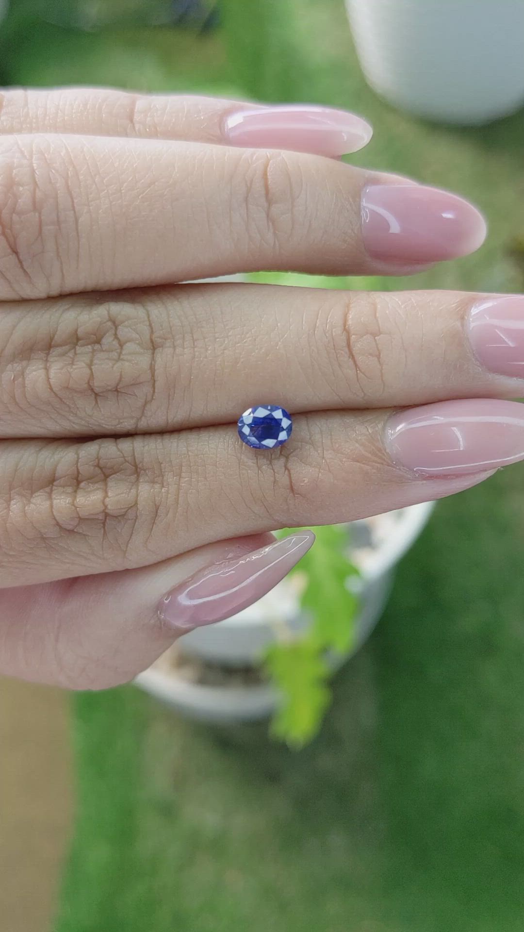 0.83 Ct. Blue Sapphire from Ceylon (Sri Lanka) Size Video