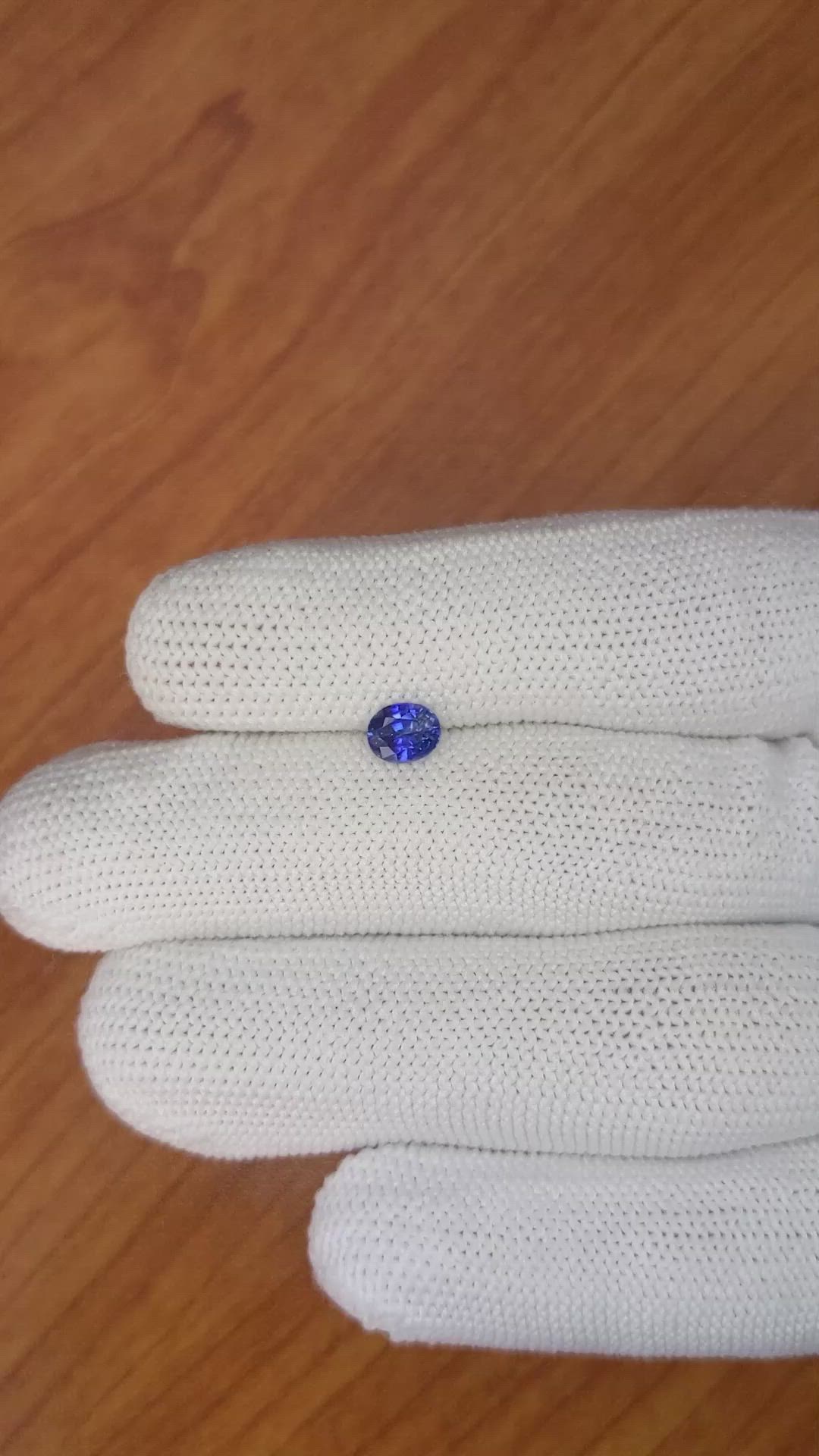 0.83 Ct. Blue Sapphire from Ceylon (Sri Lanka) Size Video