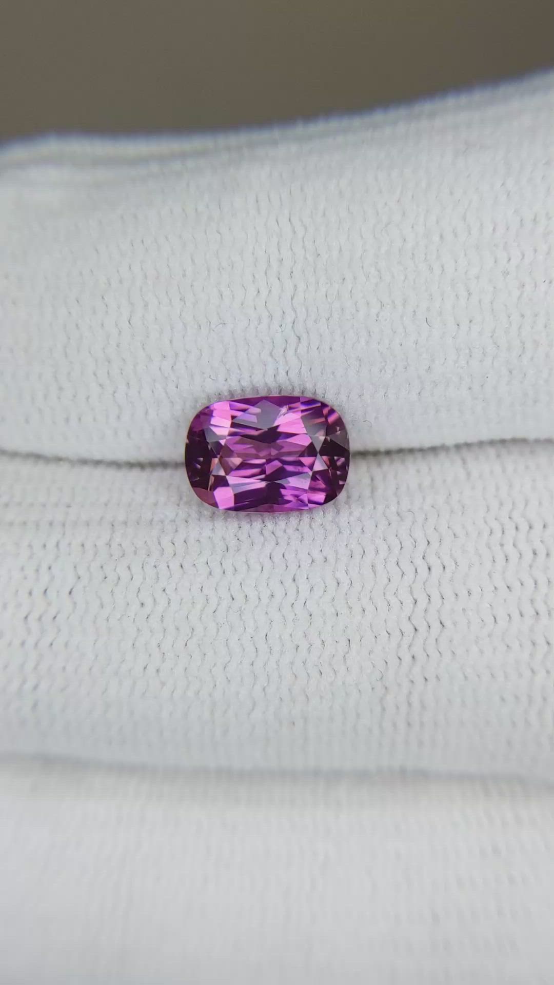 2.14 Ct. Purplish Pink Sapphire from Ceylon (Sri Lanka) Size Video