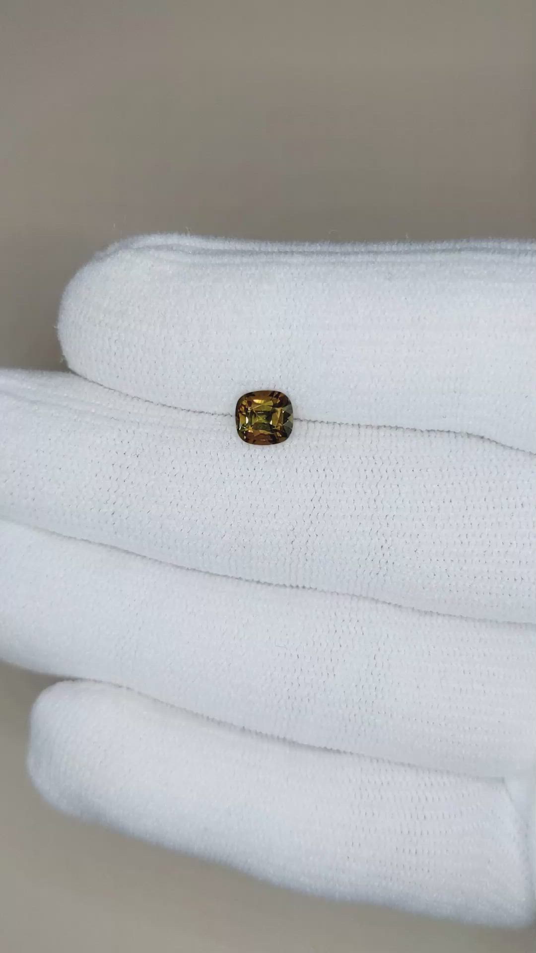 1.05 Ct. Bi Color / Parti Sapphire from Madagascar Size Video