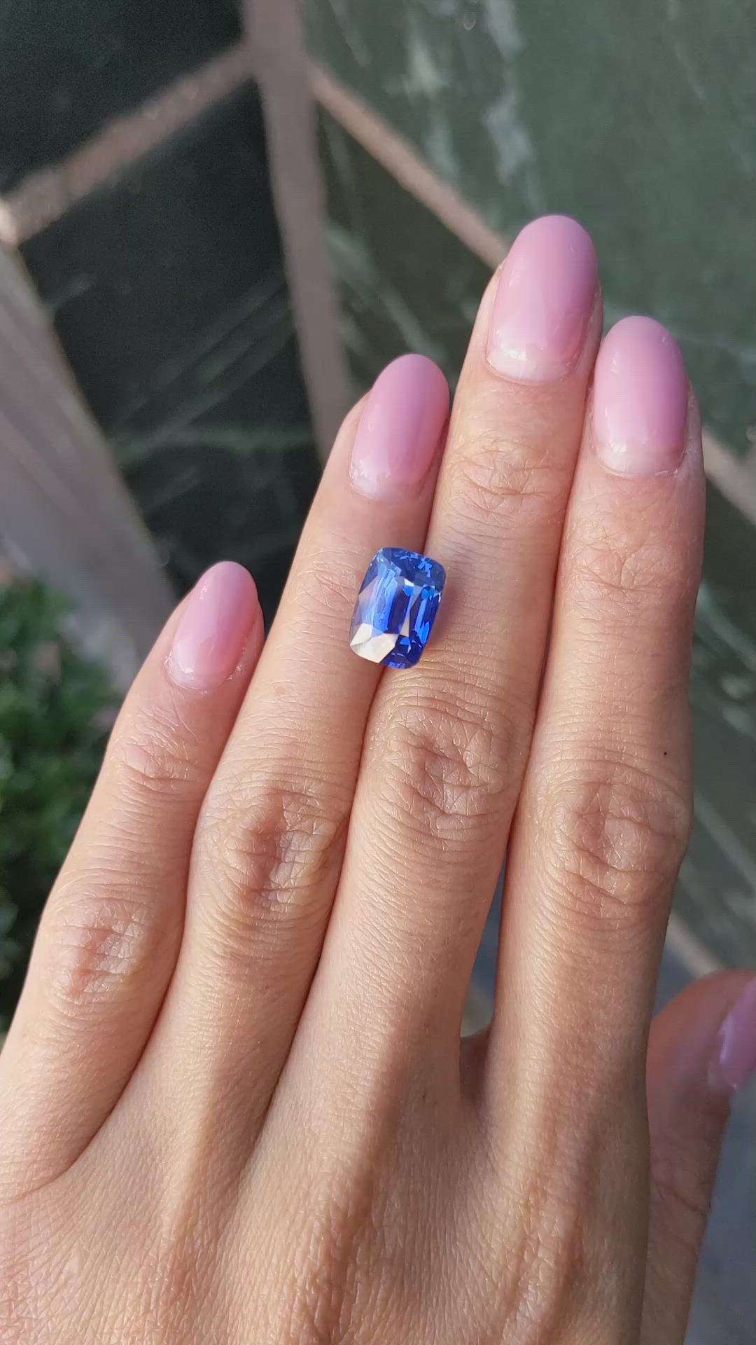 7.04 Ct. Blue Sapphire from Ceylon (Sri Lanka) Size Video