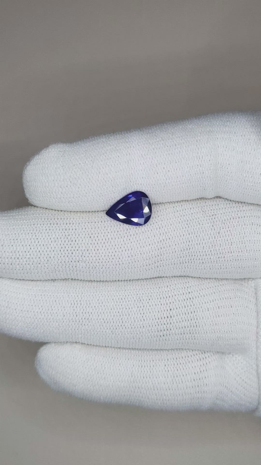2.01 Ct. Blue Sapphire from Ceylon (Sri Lanka) Size Video