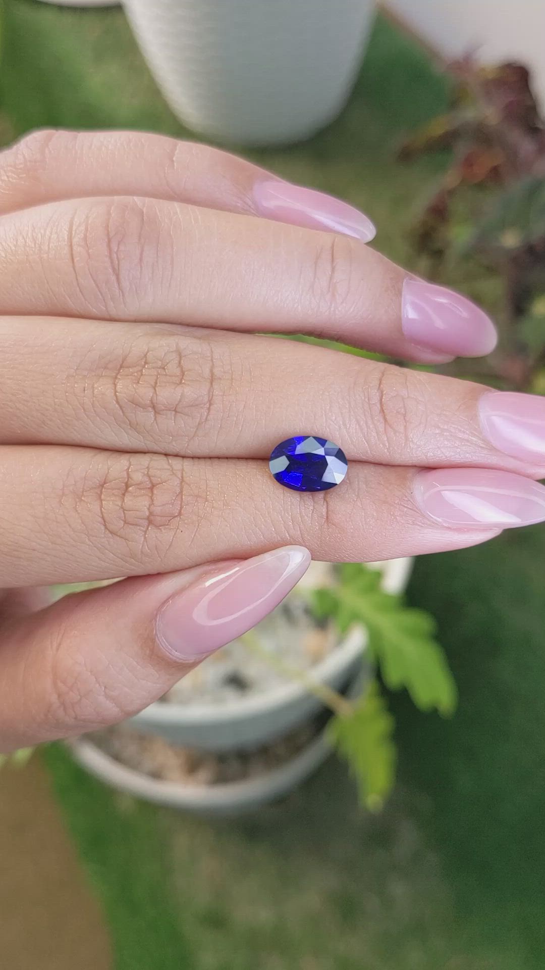 2.07 Ct. Blue Sapphire from Ceylon (Sri Lanka) Size Video