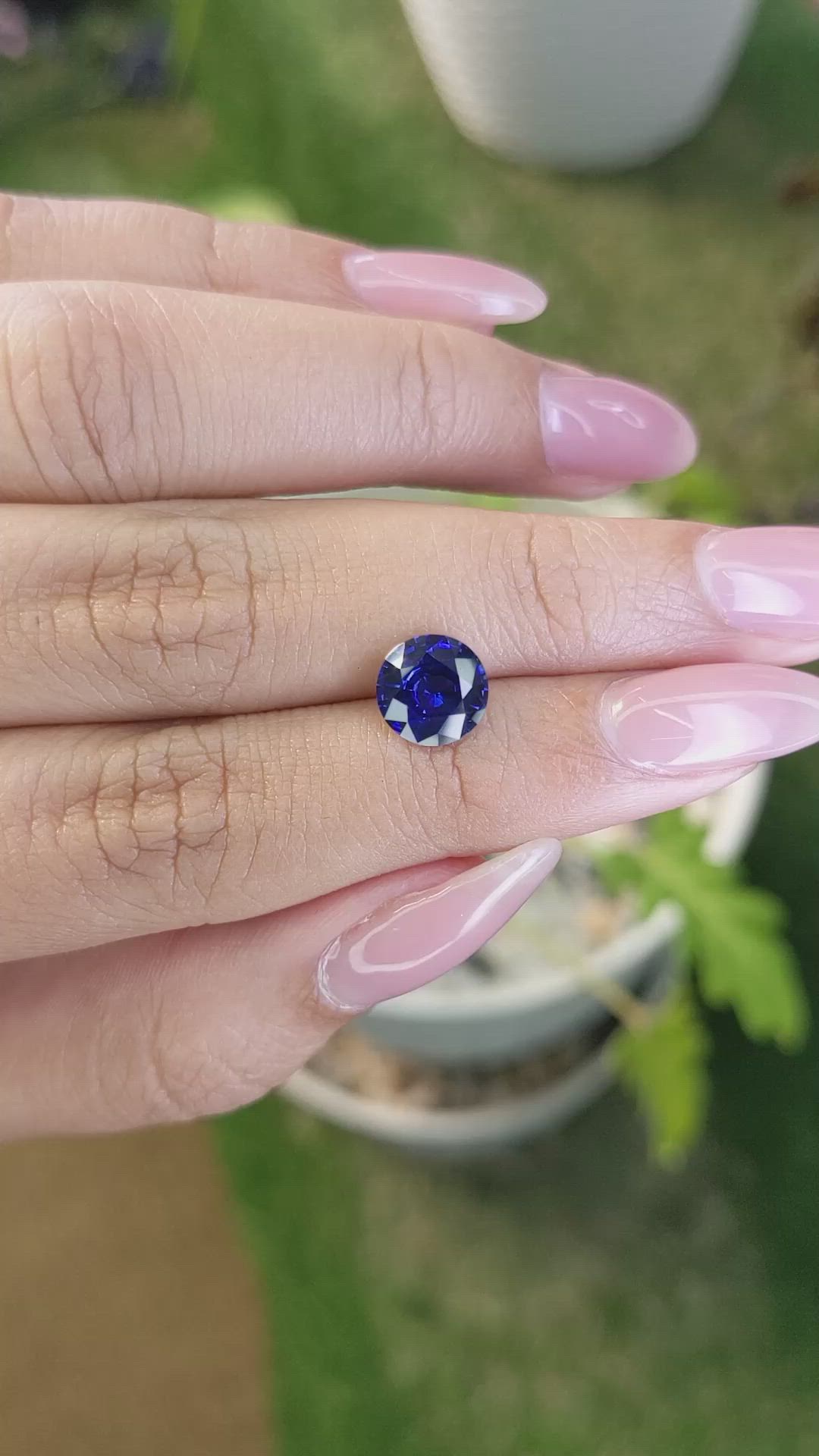 2.21 Ct. Blue Sapphire from Ceylon (Sri Lanka) Size Video