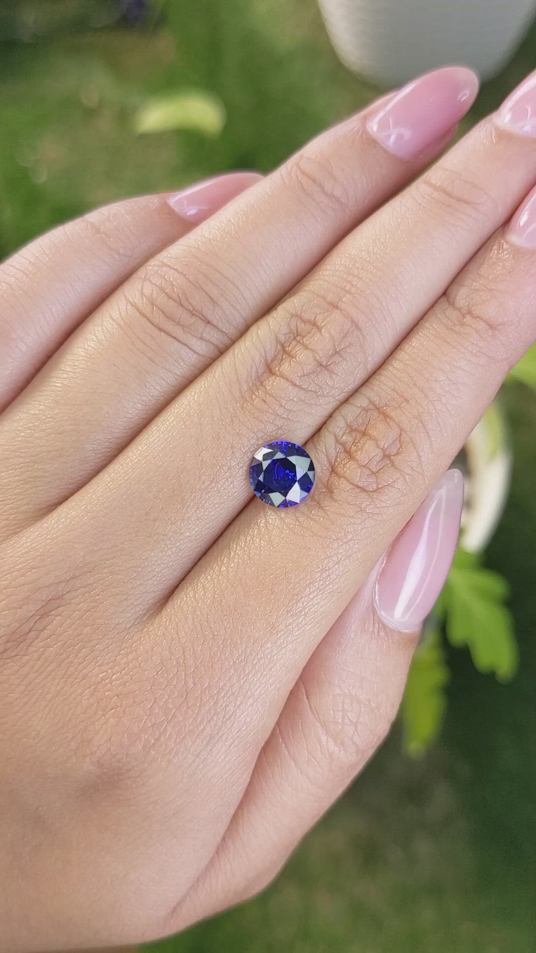 2.21 Ct. Blue Sapphire from Ceylon (Sri Lanka) Size Video
