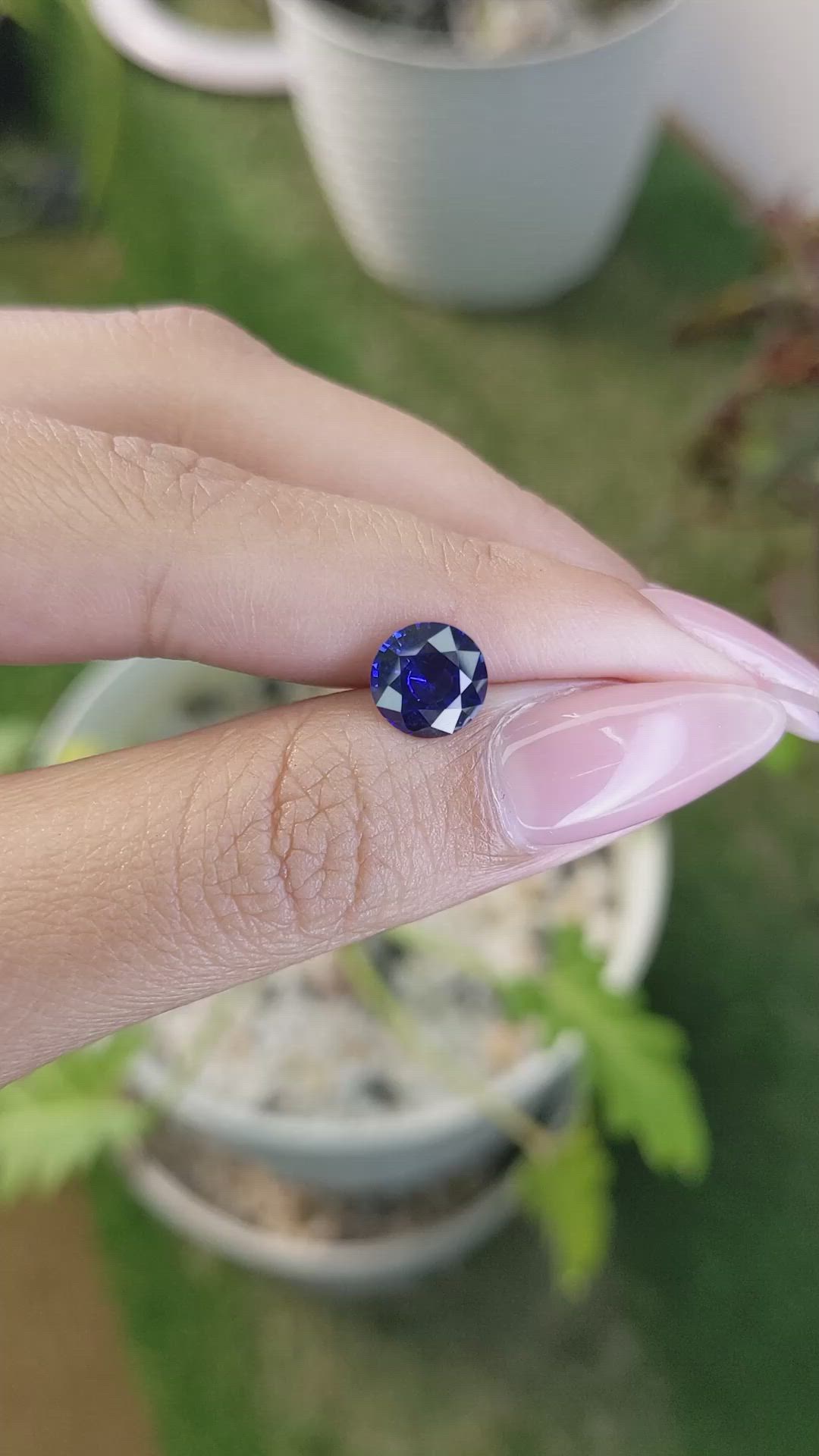 2.21 Ct. Blue Sapphire from Ceylon (Sri Lanka) Size Video