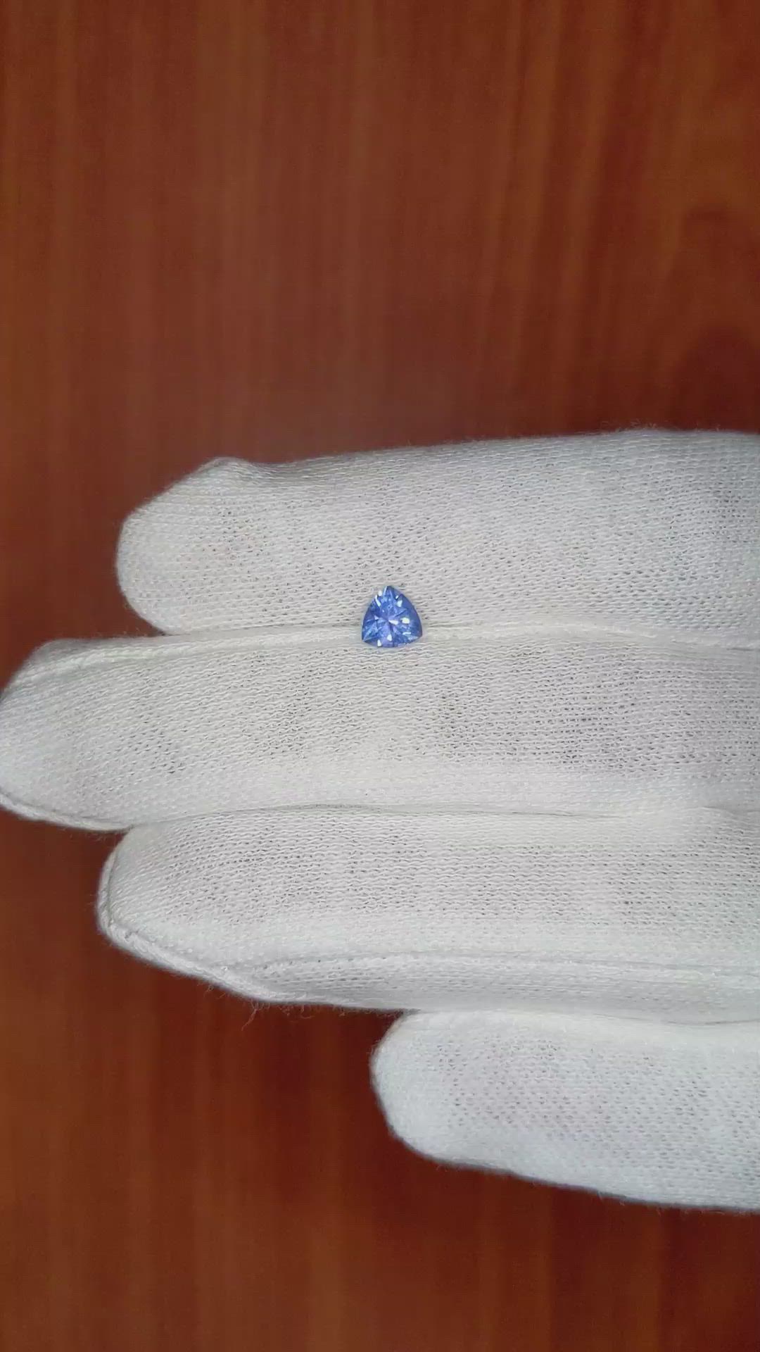 0.55 Ct. Blue Sapphire from Ceylon (Sri Lanka) Size Video