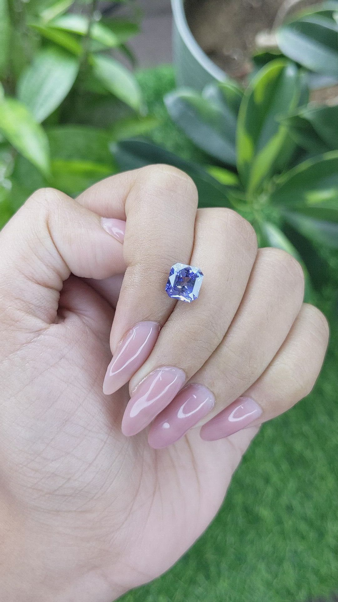 3.13 Ct. Blue Sapphire from Ceylon (Sri Lanka) Size Video