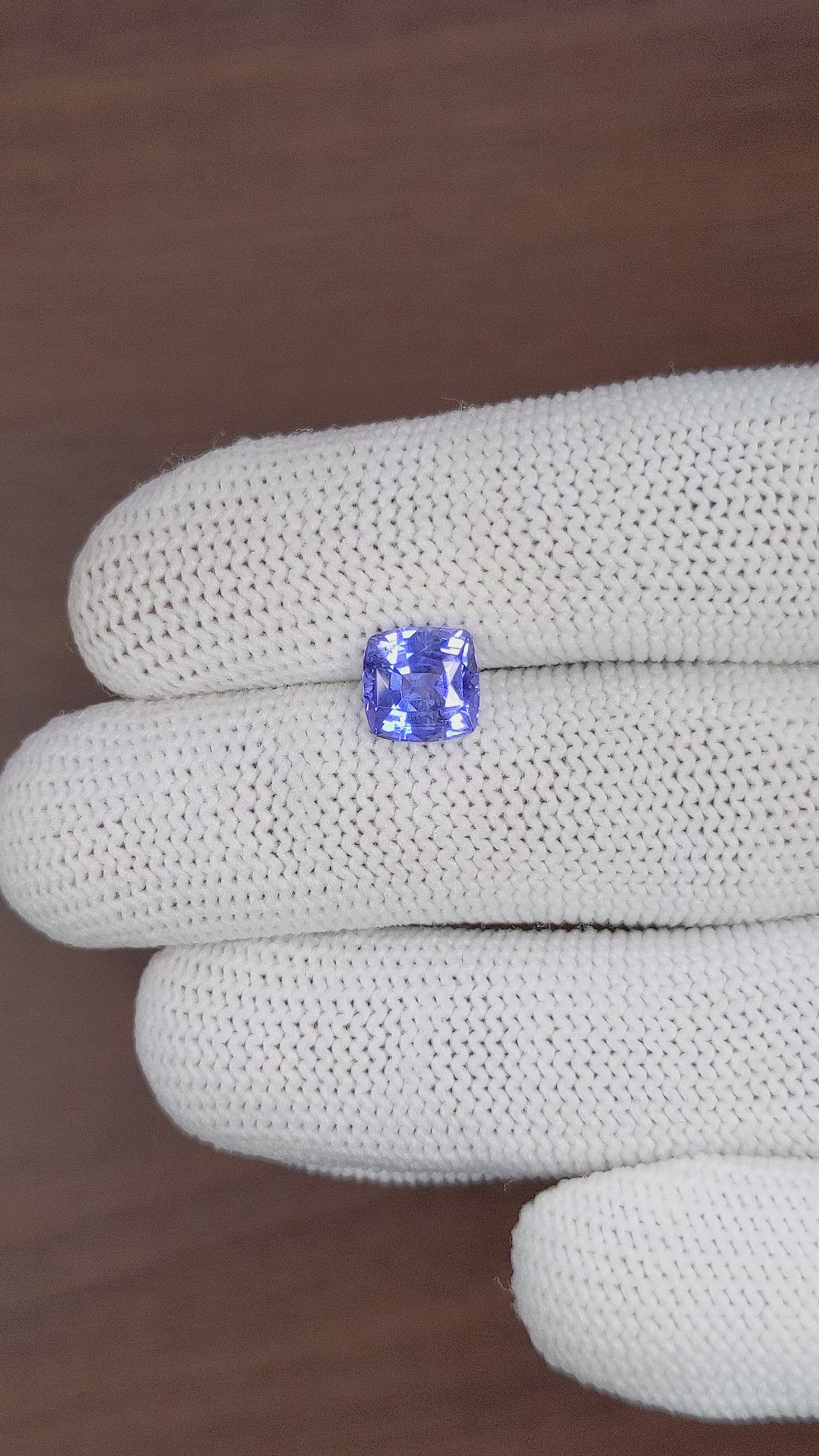 2.59 Ct. Blue Sapphire from Ceylon (Sri Lanka) Size Video