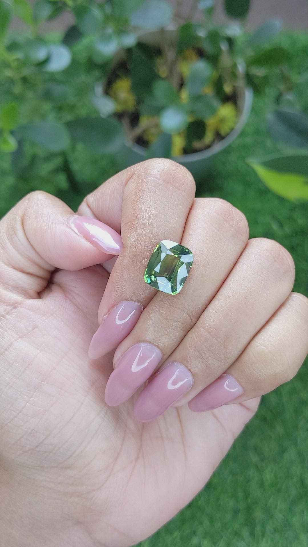 7.55 Ct. Yellowish Green Sapphire from Madagascar Size Video