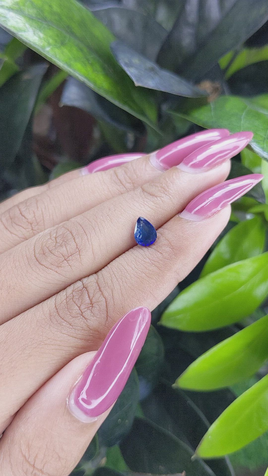 0.85 Ct. Blue Sapphire from Ceylon (Sri Lanka) Size Video