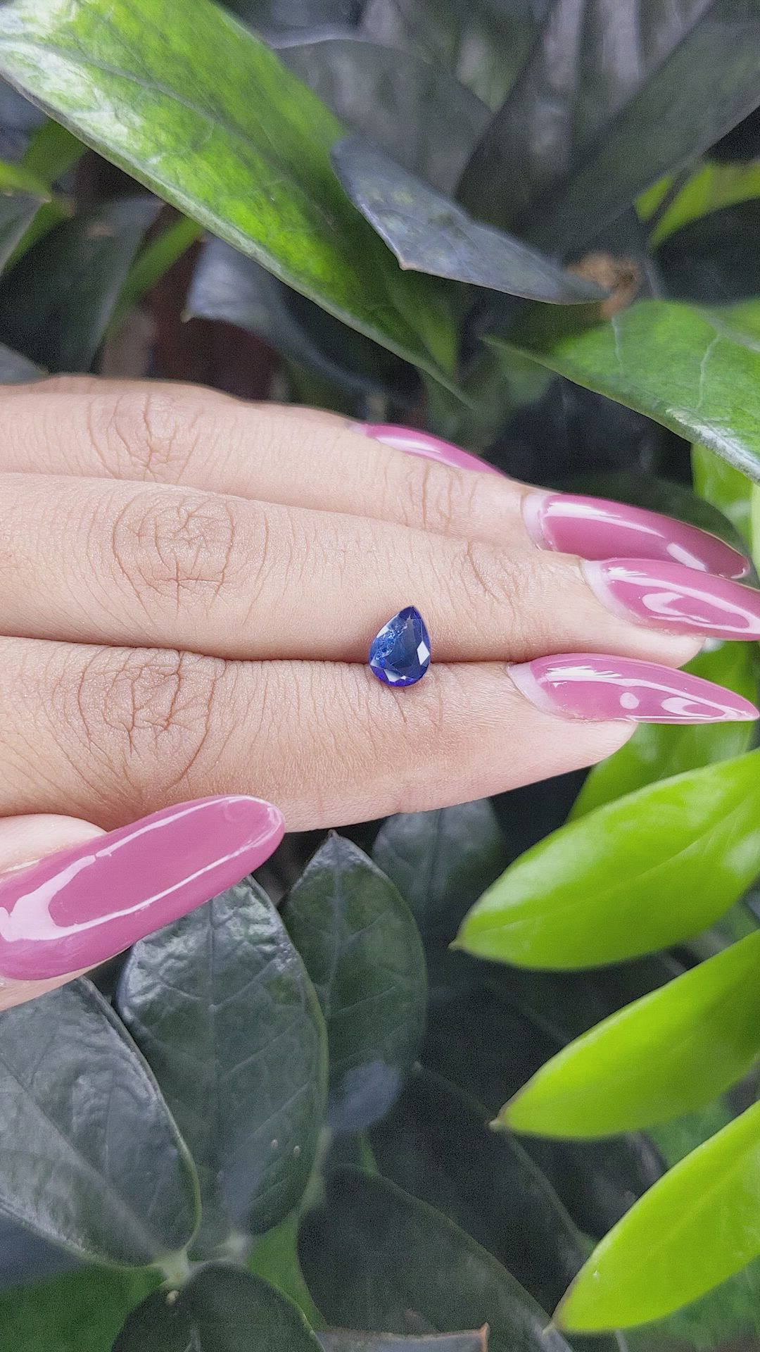 0.85 Ct. Blue Sapphire from Ceylon (Sri Lanka) Size Video