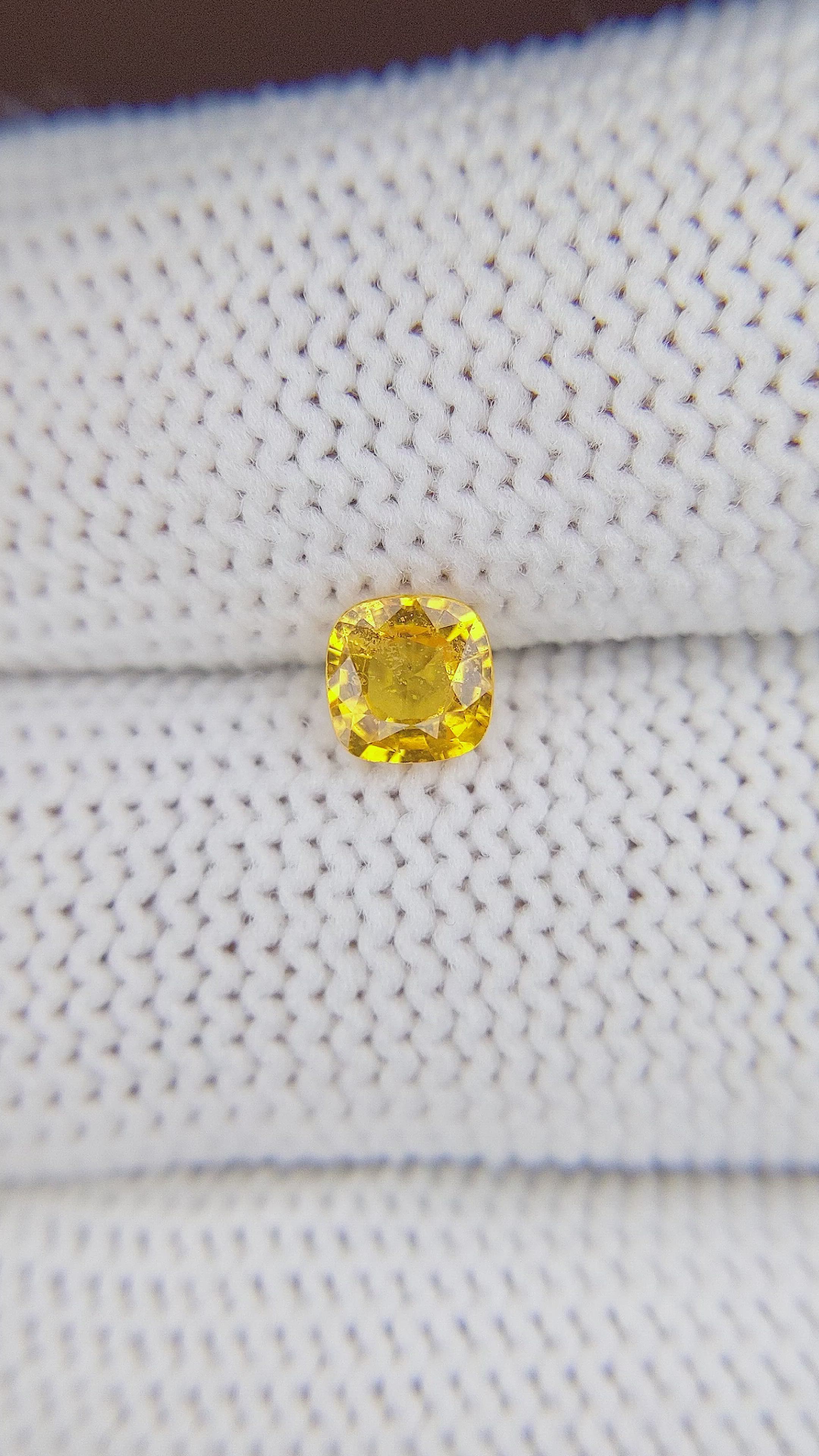 0.66 Ct. Orangish Yellow Sapphire from Ceylon (Sri Lanka) Size Video