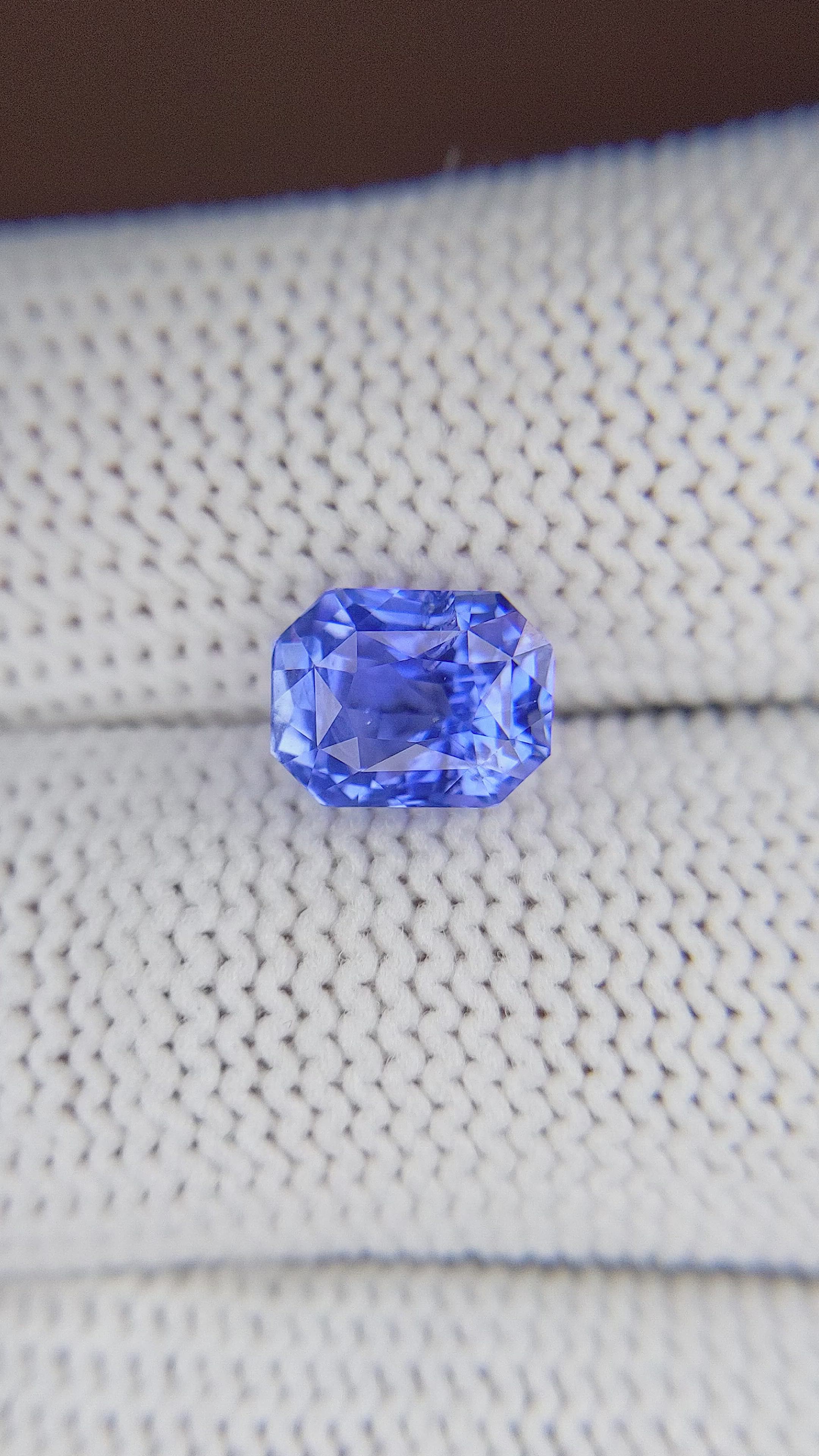 3.15 Ct. Blue Sapphire from Ceylon (Sri Lanka) Size Video