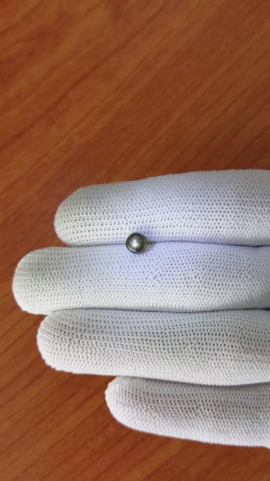 1.08 Ct. Black Star Sapphire from Ceylon (Sri Lanka) Size Video