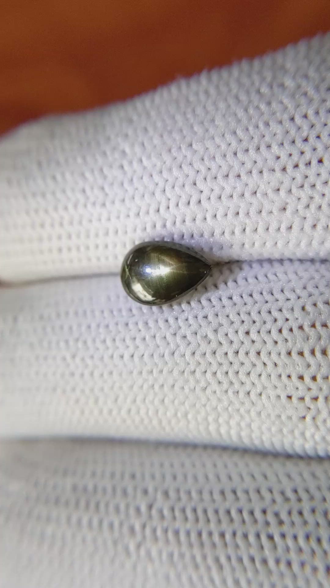 1.80 Ct. Black Star Sapphire from Ceylon (Sri Lanka) Size Video