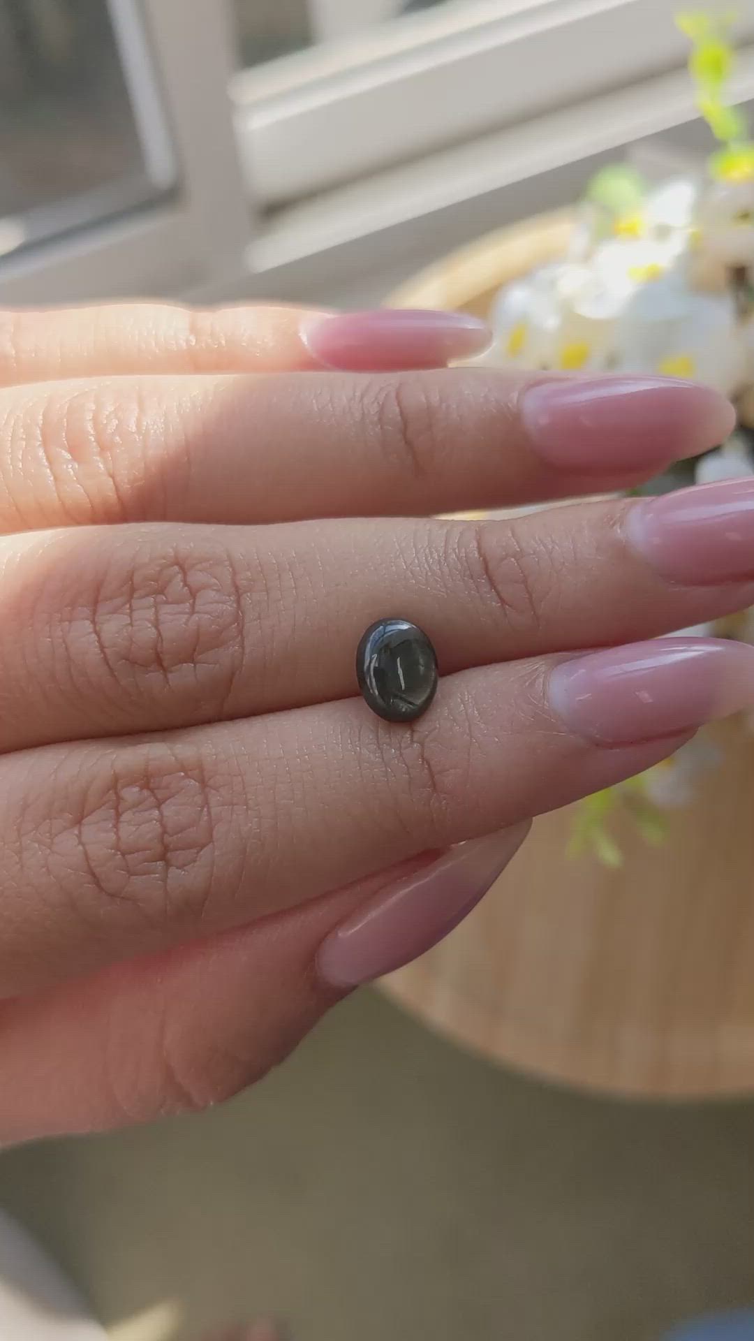 2.54 Ct. Brown Star Sapphire from Ceylon (Sri Lanka) Size Video