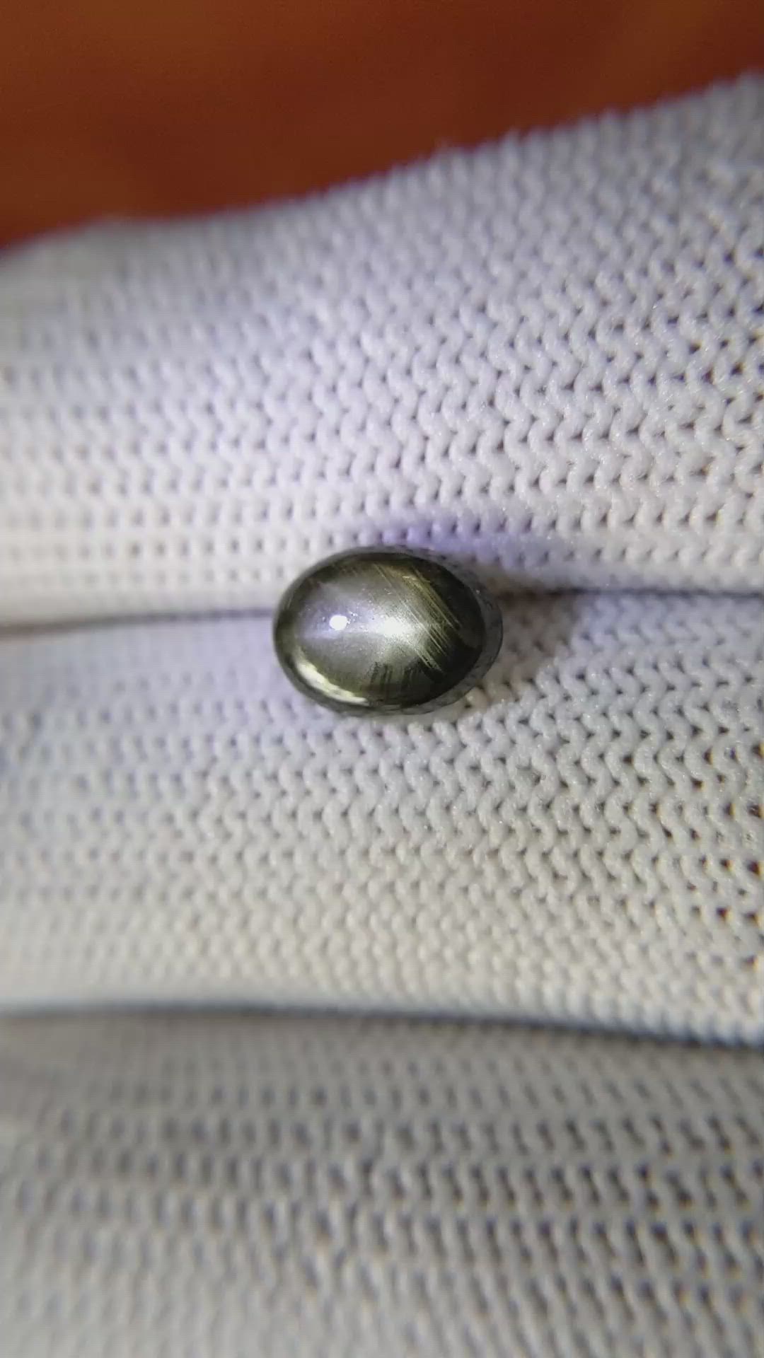 2.38 Ct. Brown Star Sapphire from Ceylon (Sri Lanka) Size Video