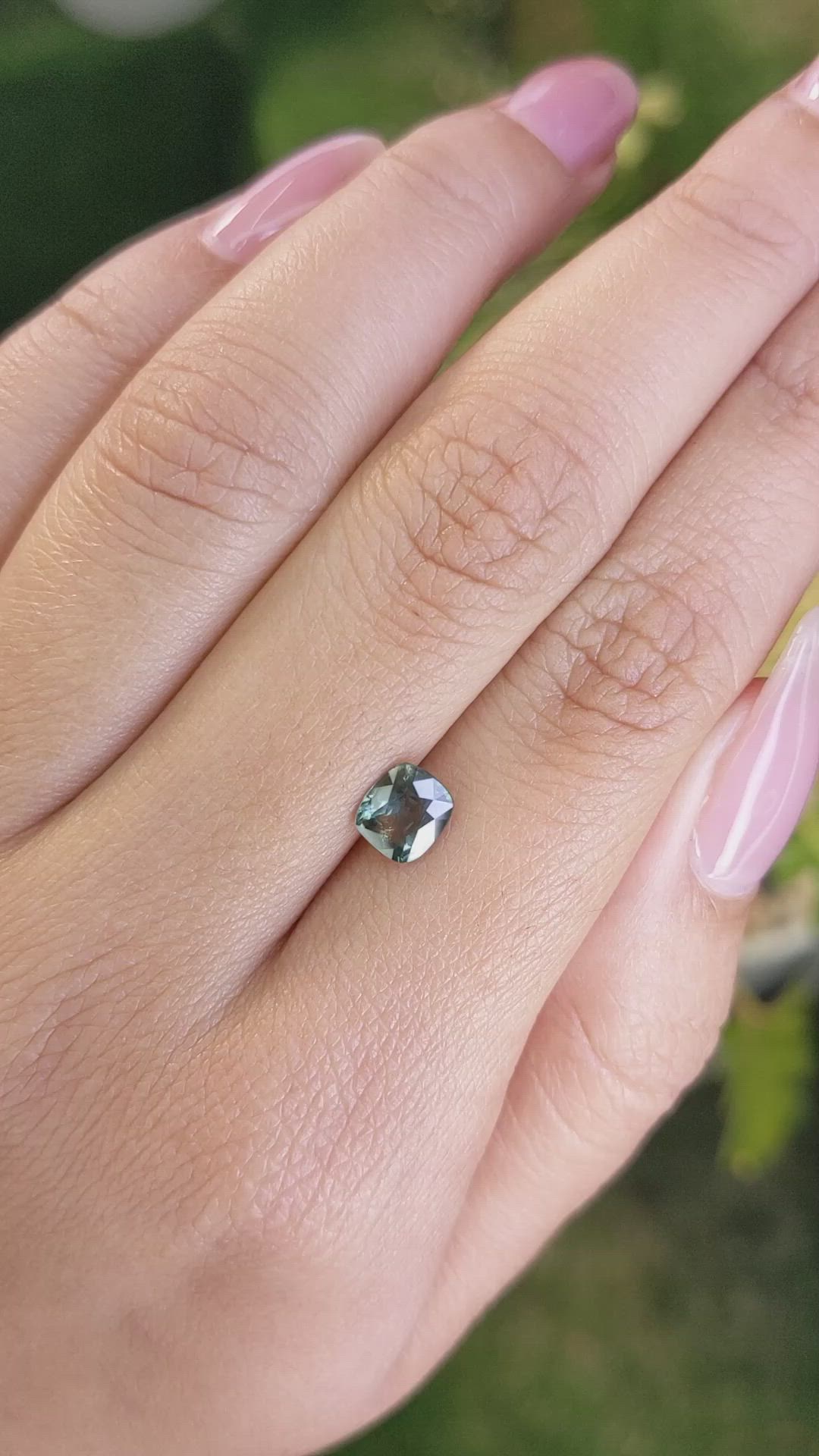 1.09 Ct. Green Sapphire from Ceylon (Sri Lanka) Size Video
