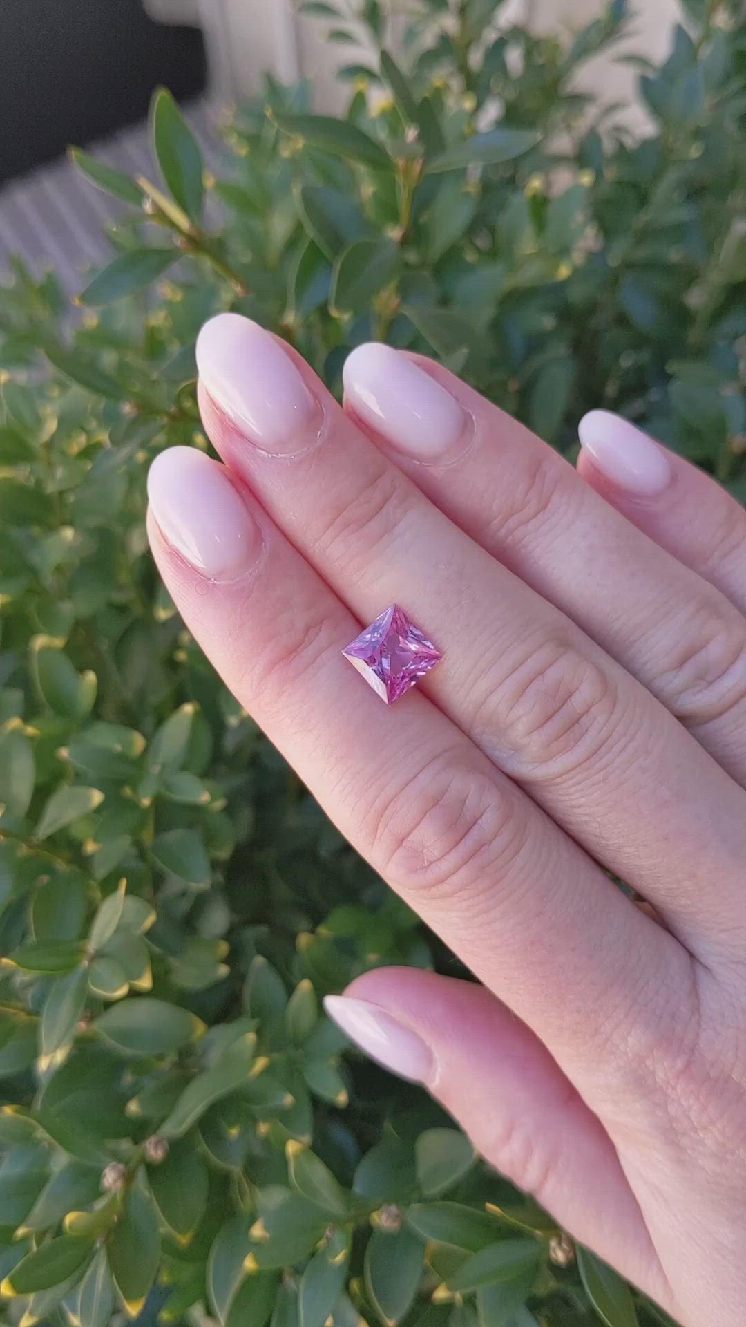 2.81 Ct. Pink Sapphire from Ceylon (Sri Lanka) Size Video