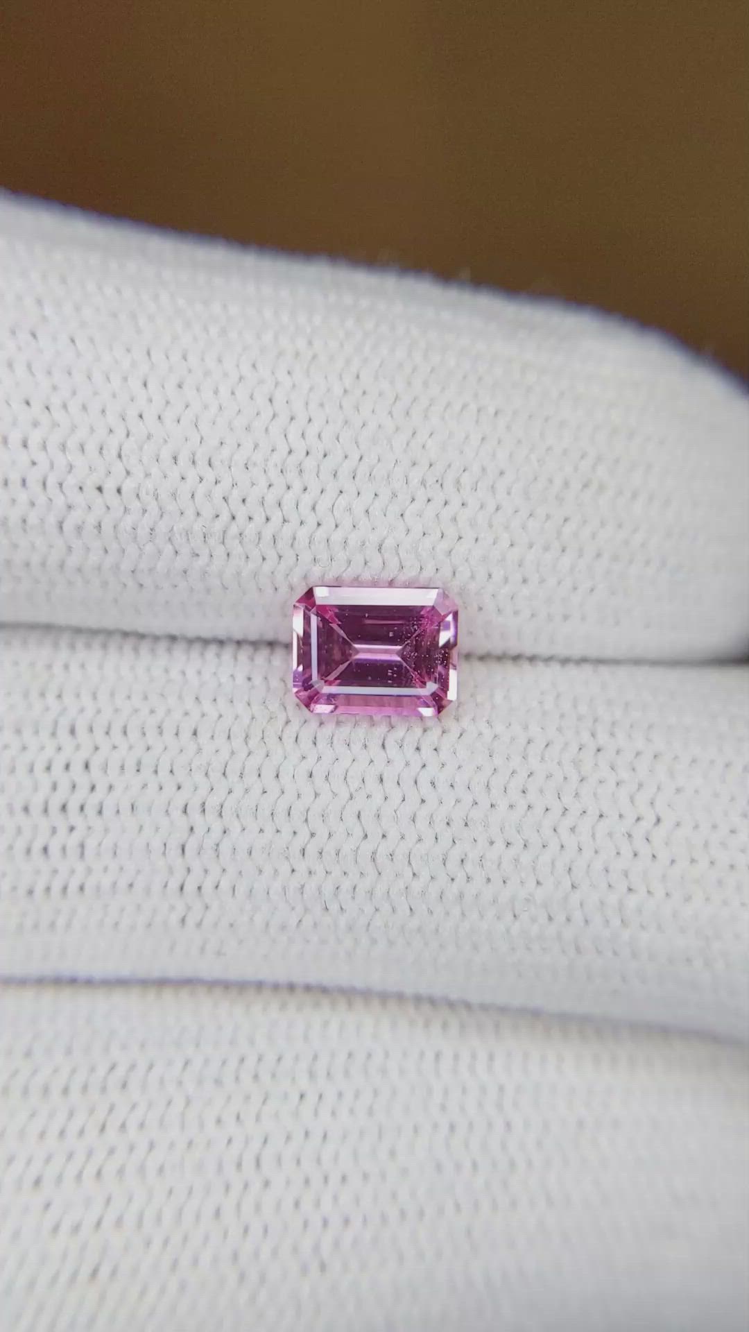 1.07 Ct. Pink Sapphire from Ceylon (Sri Lanka) Size Video