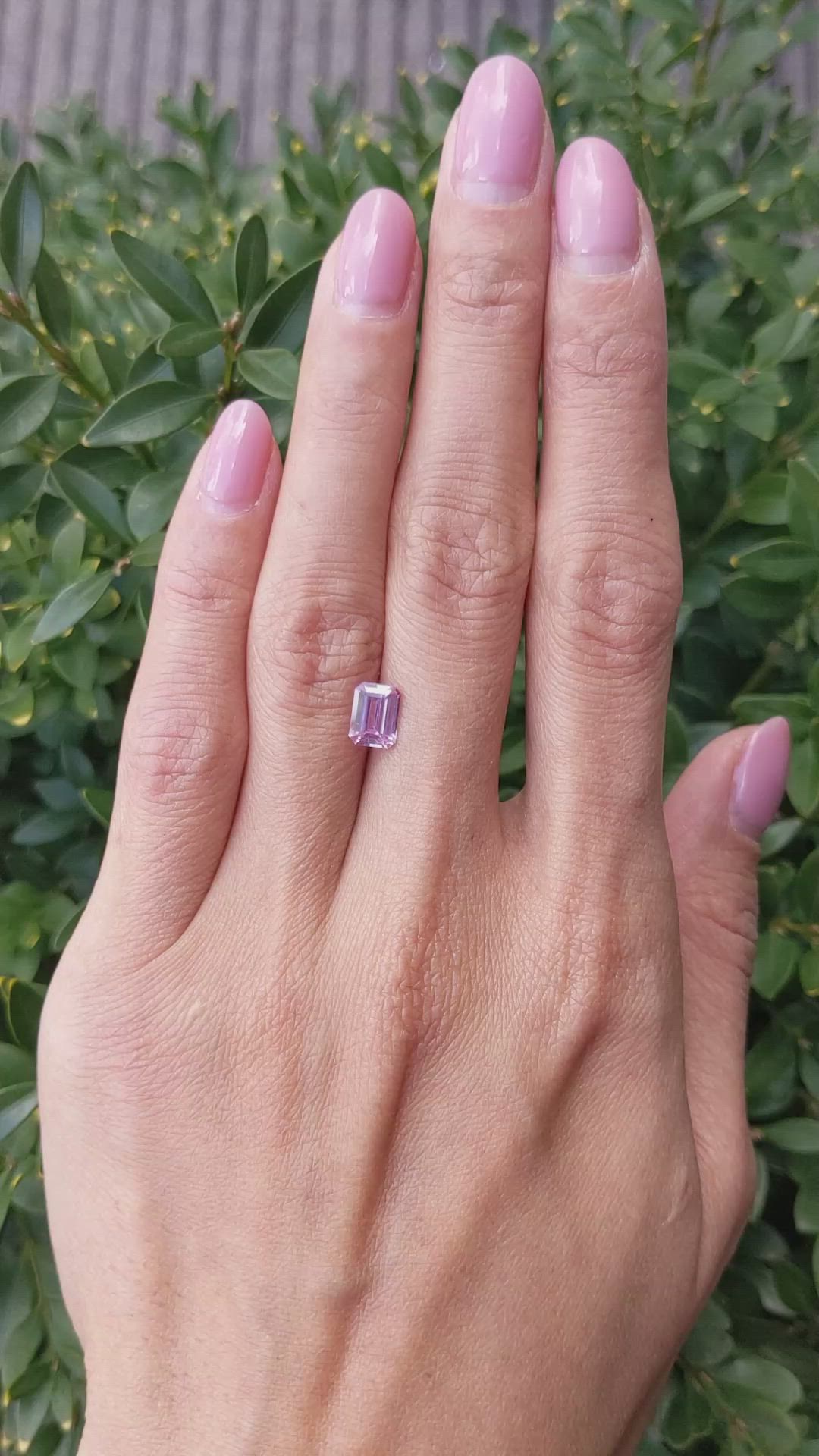 1.28 Ct. Purplish Pink Sapphire from Ceylon (Sri Lanka) Size Video
