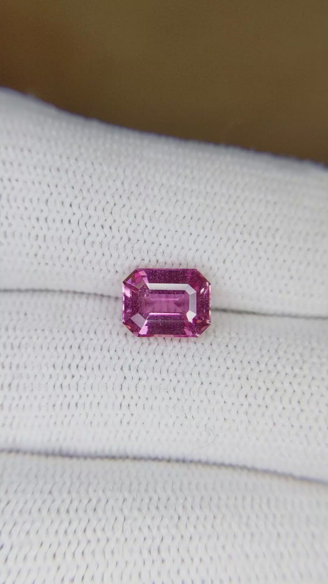 2.02 Ct. Pink Sapphire from Ceylon (Sri Lanka) Size Video
