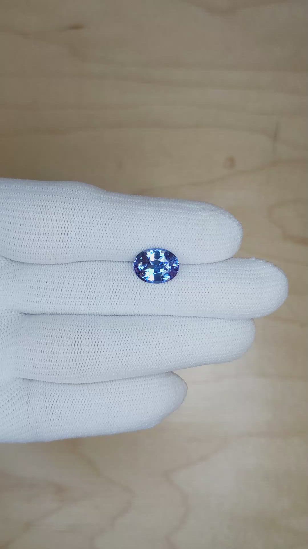 4.04 Ct. Blue Sapphire from Ceylon (Sri Lanka) Size Video