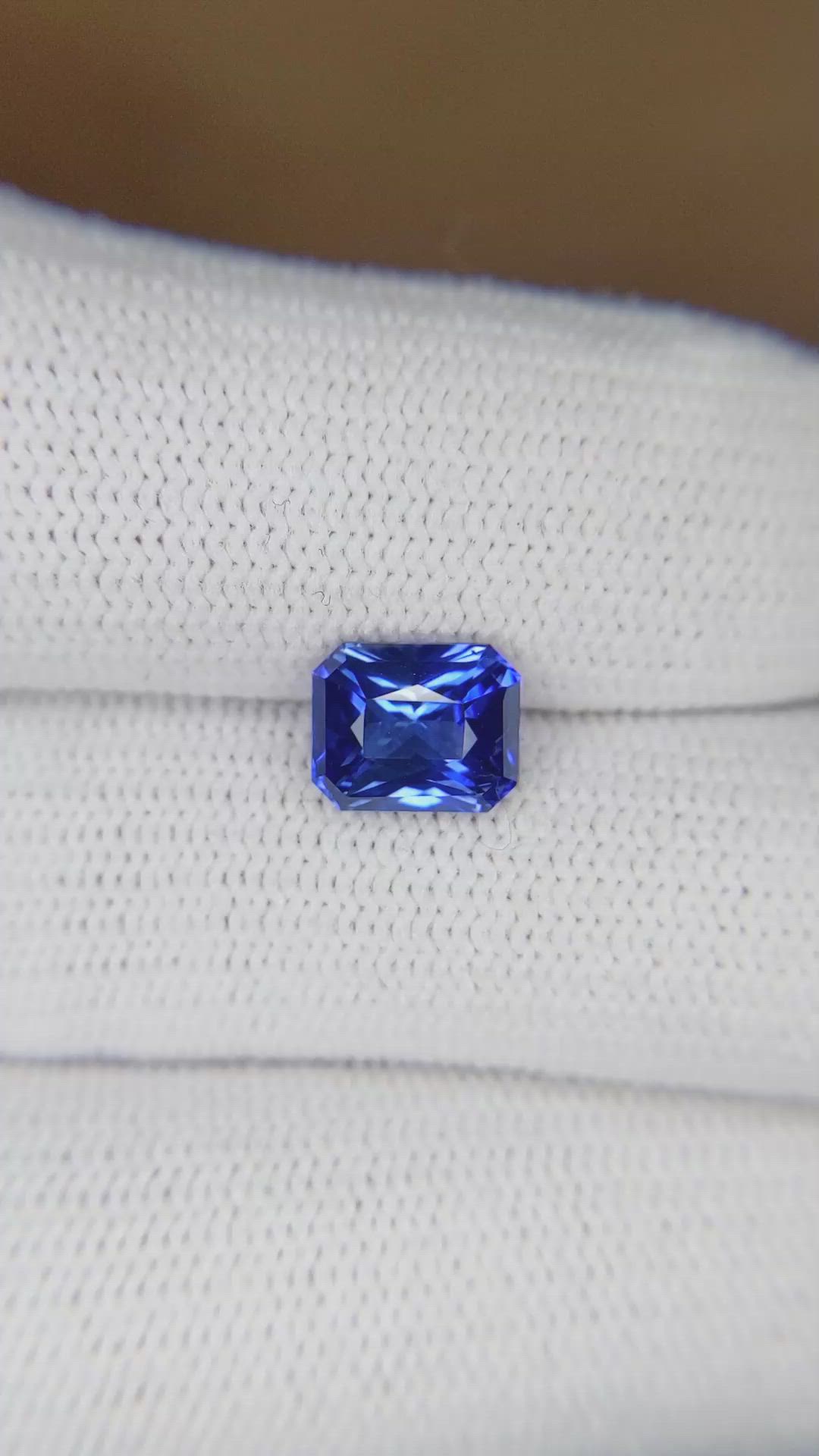 2.02 Ct. Blue Sapphire from Ceylon (Sri Lanka) Size Video