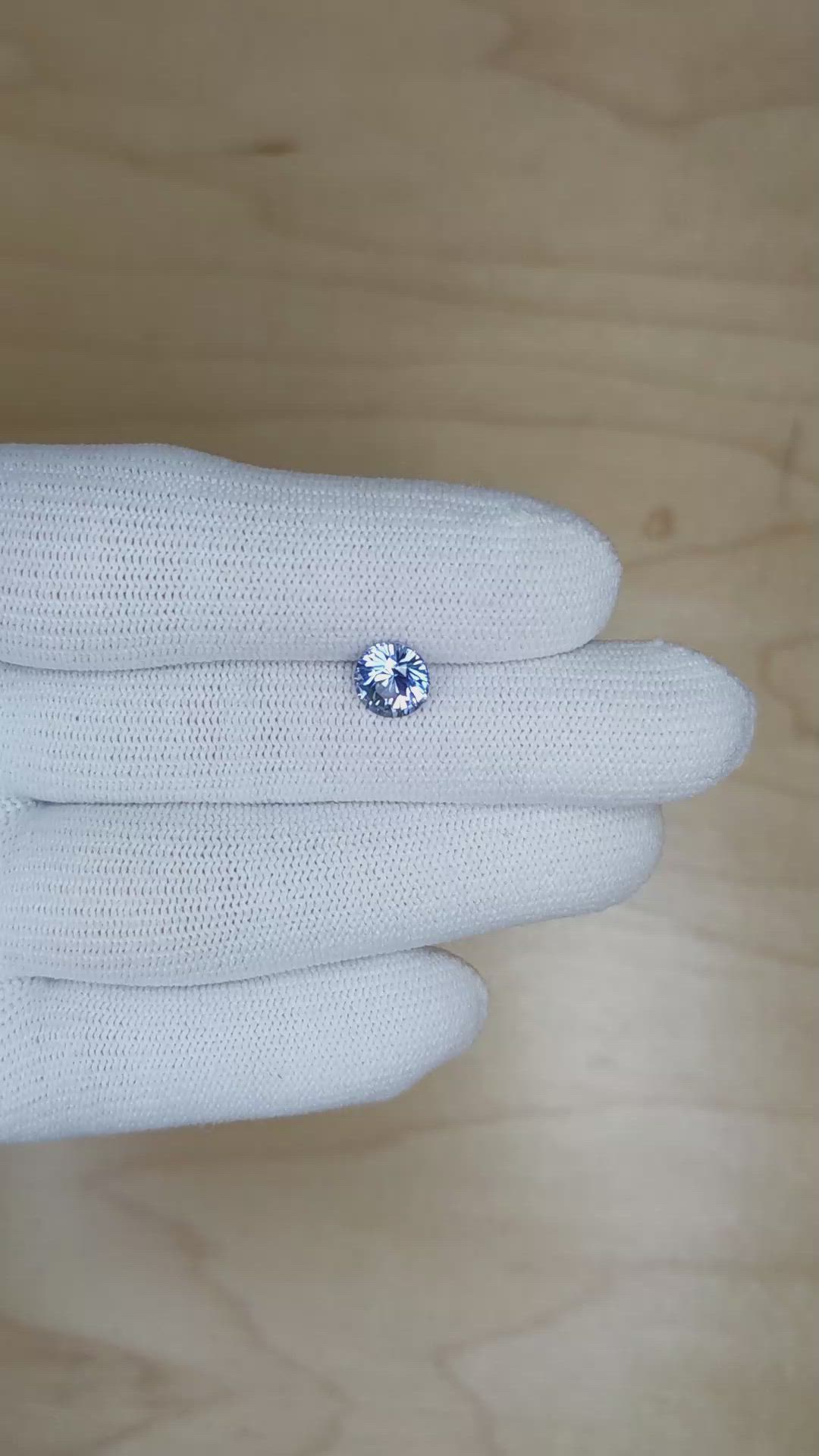 1.57 Ct. Bi Color Sapphire from Ceylon (Sri Lanka) Size Video
