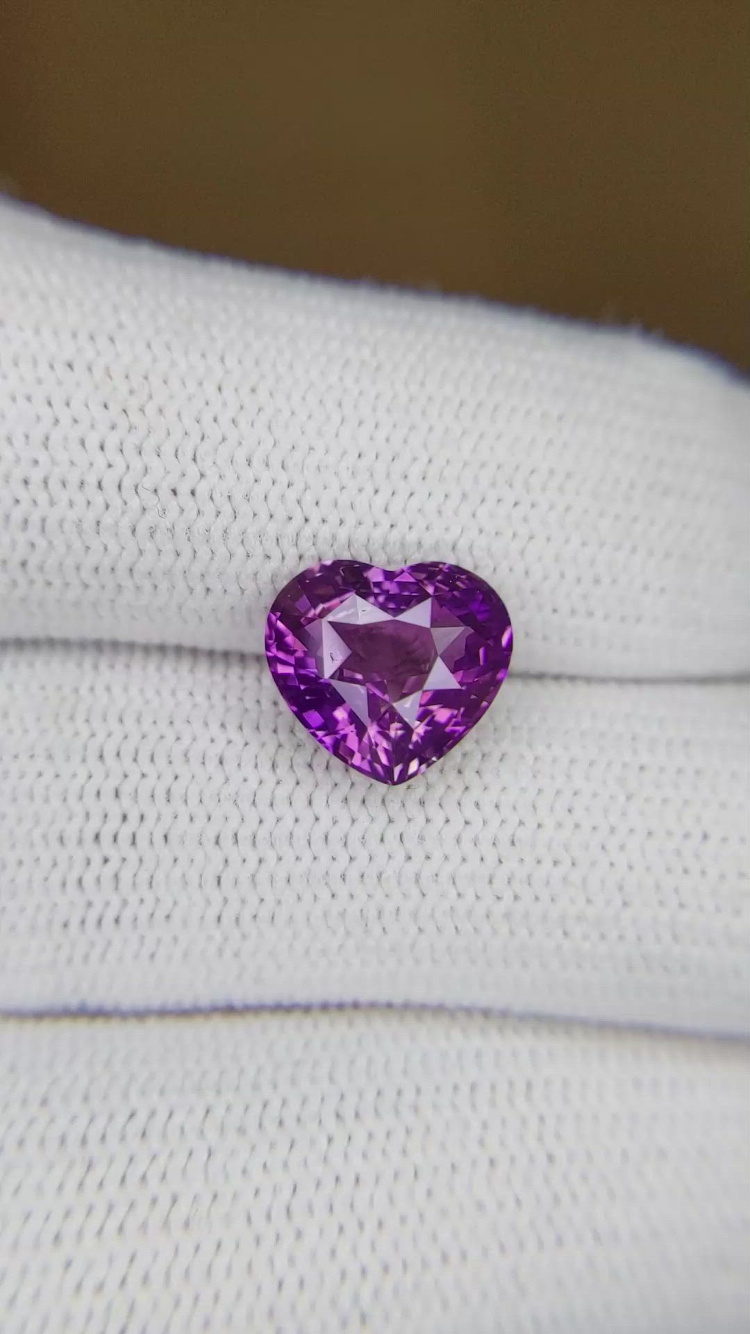 3.51 Ct. Purple Sapphire from Ceylon (Sri Lanka) Size Video