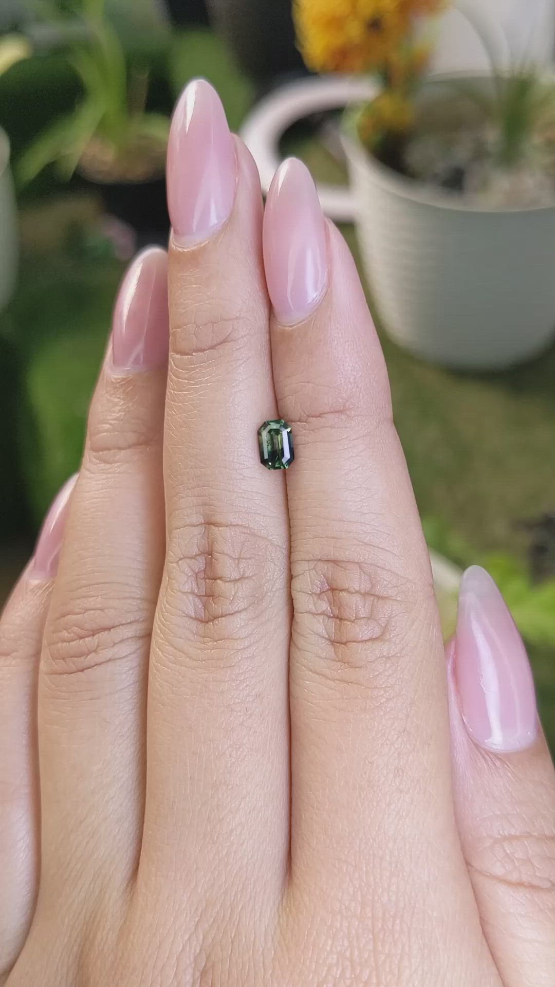 0.66 Ct. Bi Color Sapphire from Madagascar Size Video