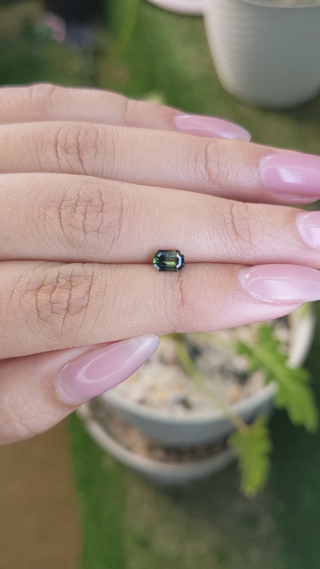 0.66 Ct. Bi Color Sapphire from Madagascar Size Video