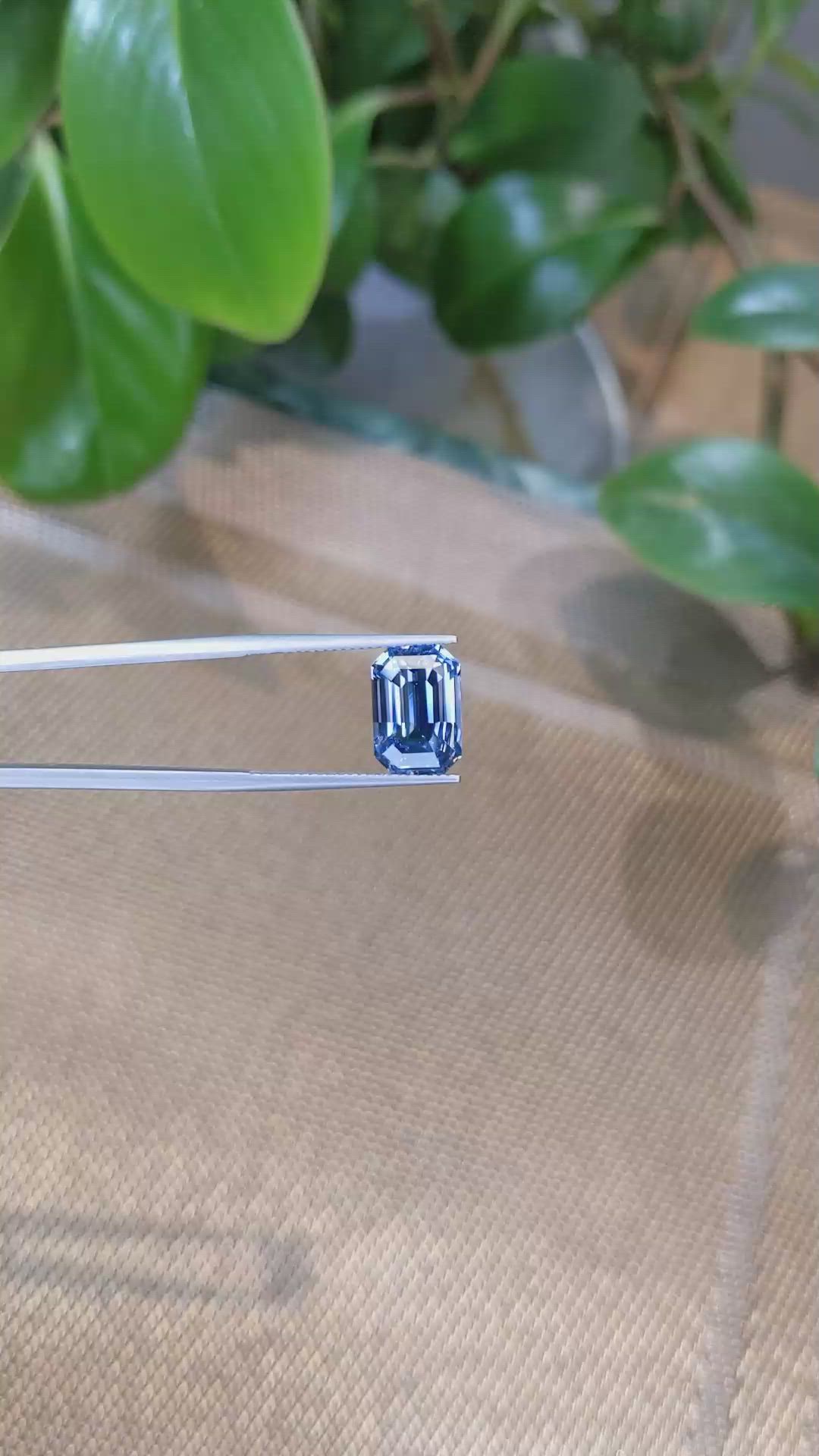 7.61 Ct. Blue Sapphire from Ceylon (Sri Lanka) Size Video