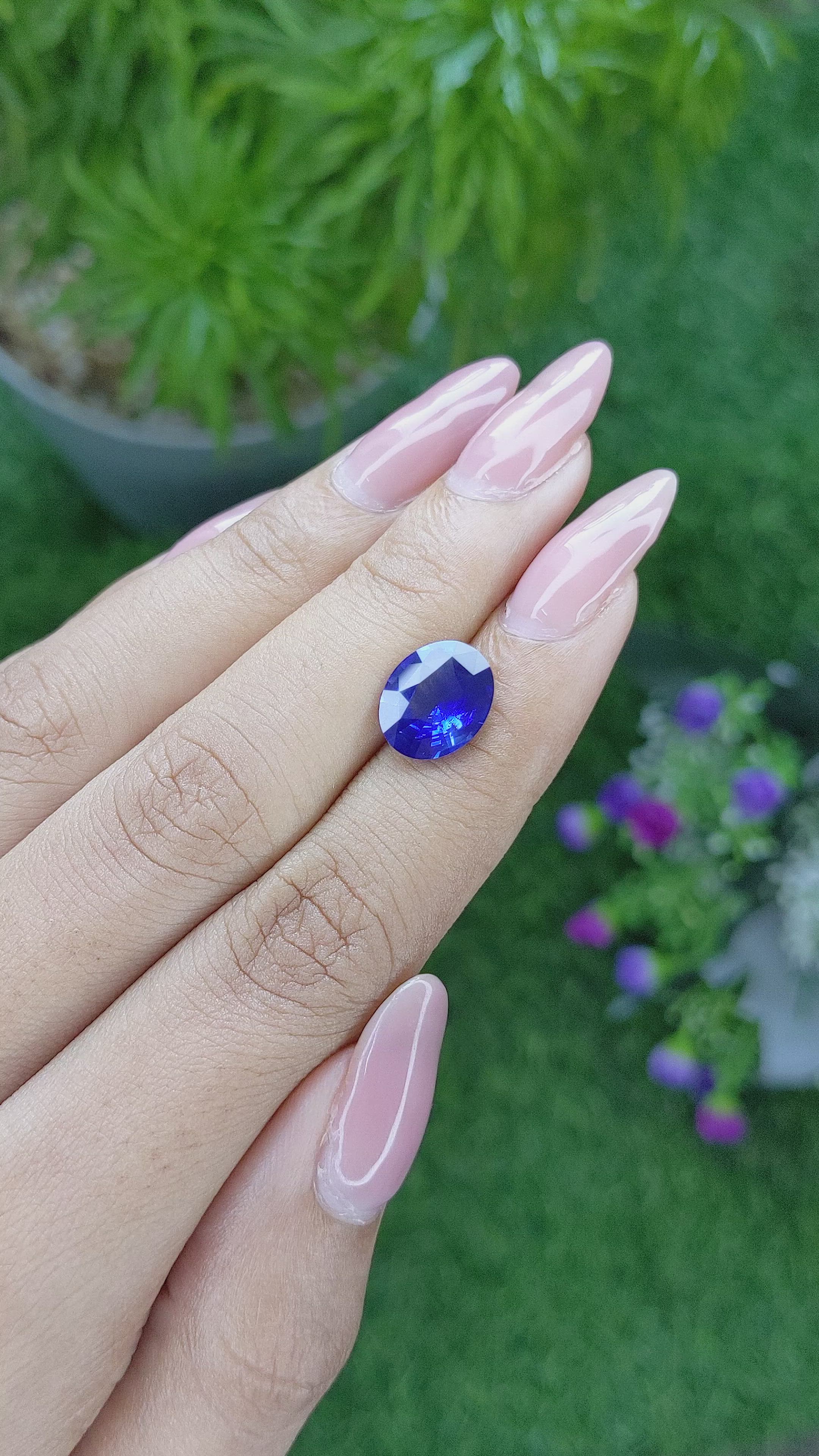 3.31 Ct. Blue Sapphire from Ceylon (Sri Lanka) Size Video