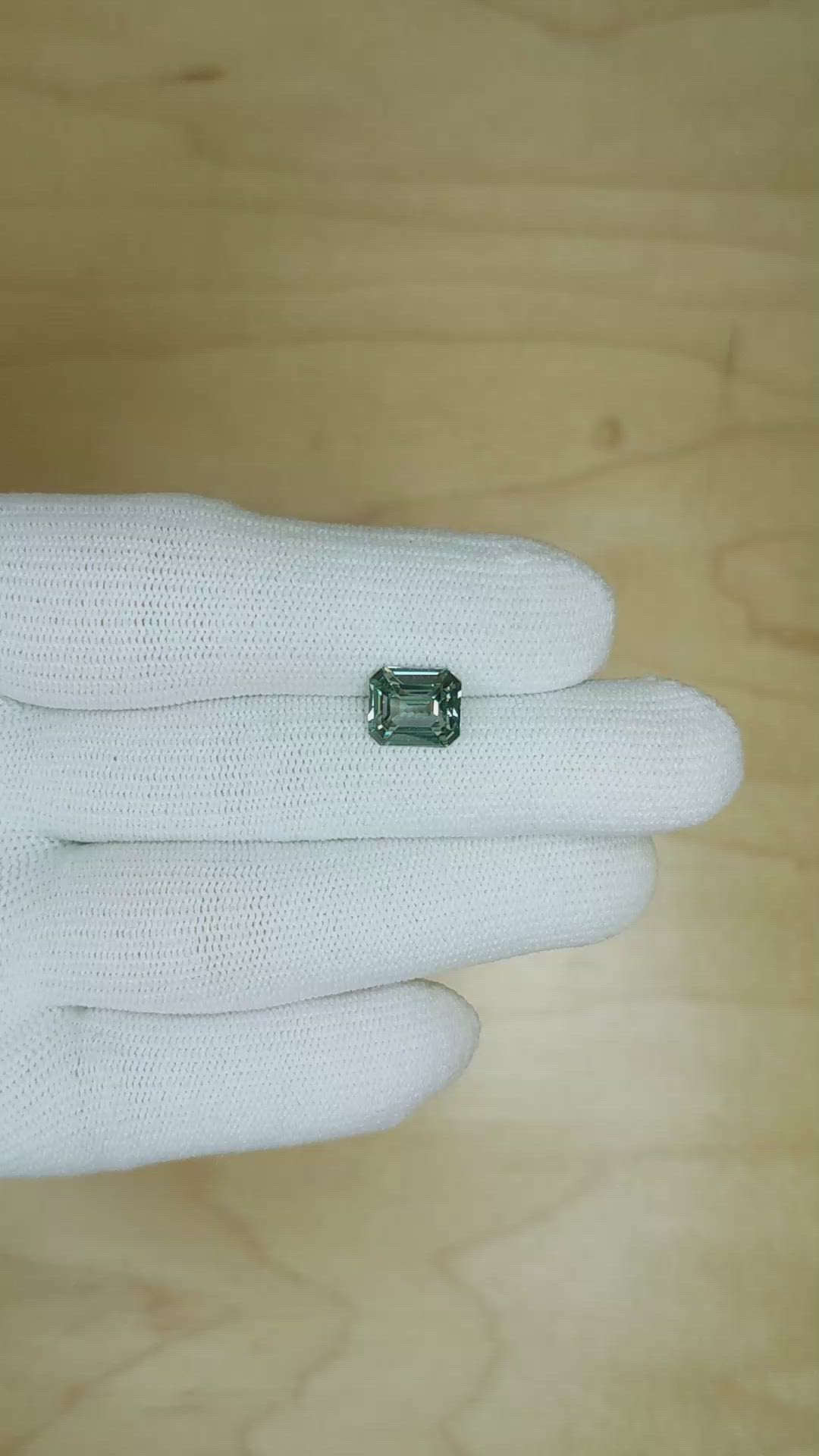 2.99 Ct. Green Sapphire from Ceylon (Sri Lanka) Size Video