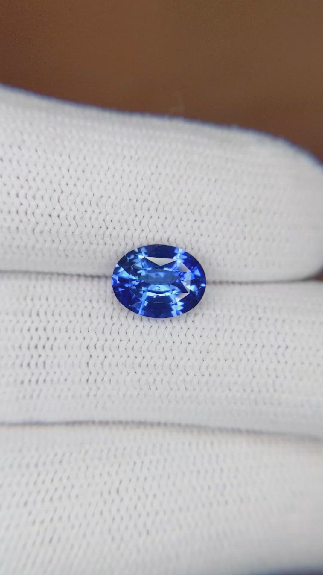 1.91 Ct. Blue Sapphire from Ceylon (Sri Lanka) Size Video