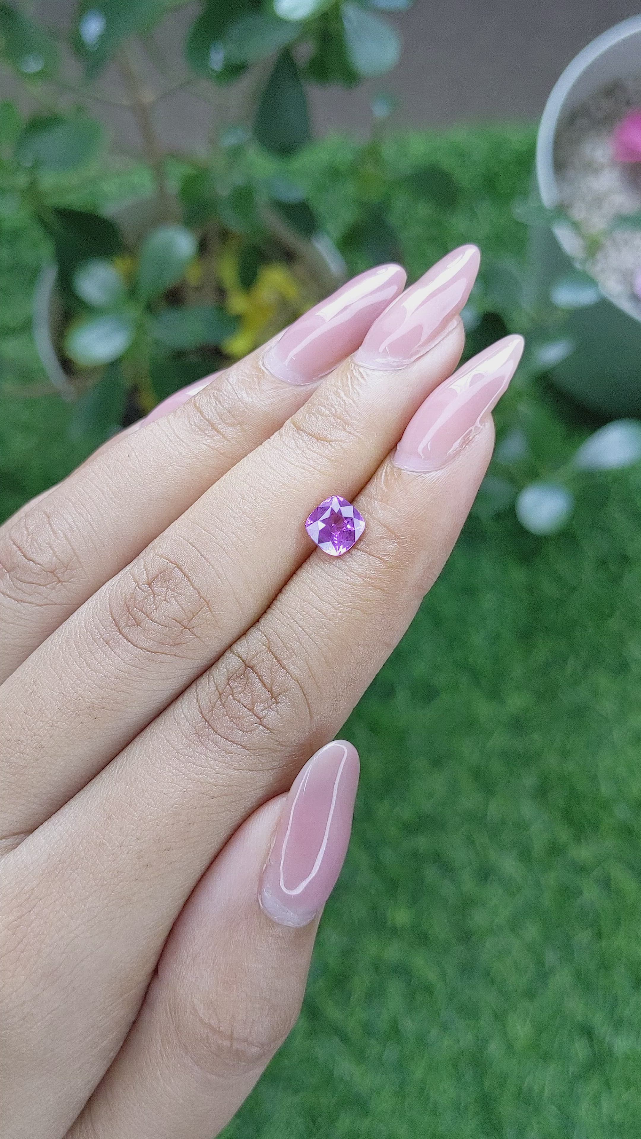 1.22 Ct. Pinkish Purple Sapphire from Tanzania Size Video